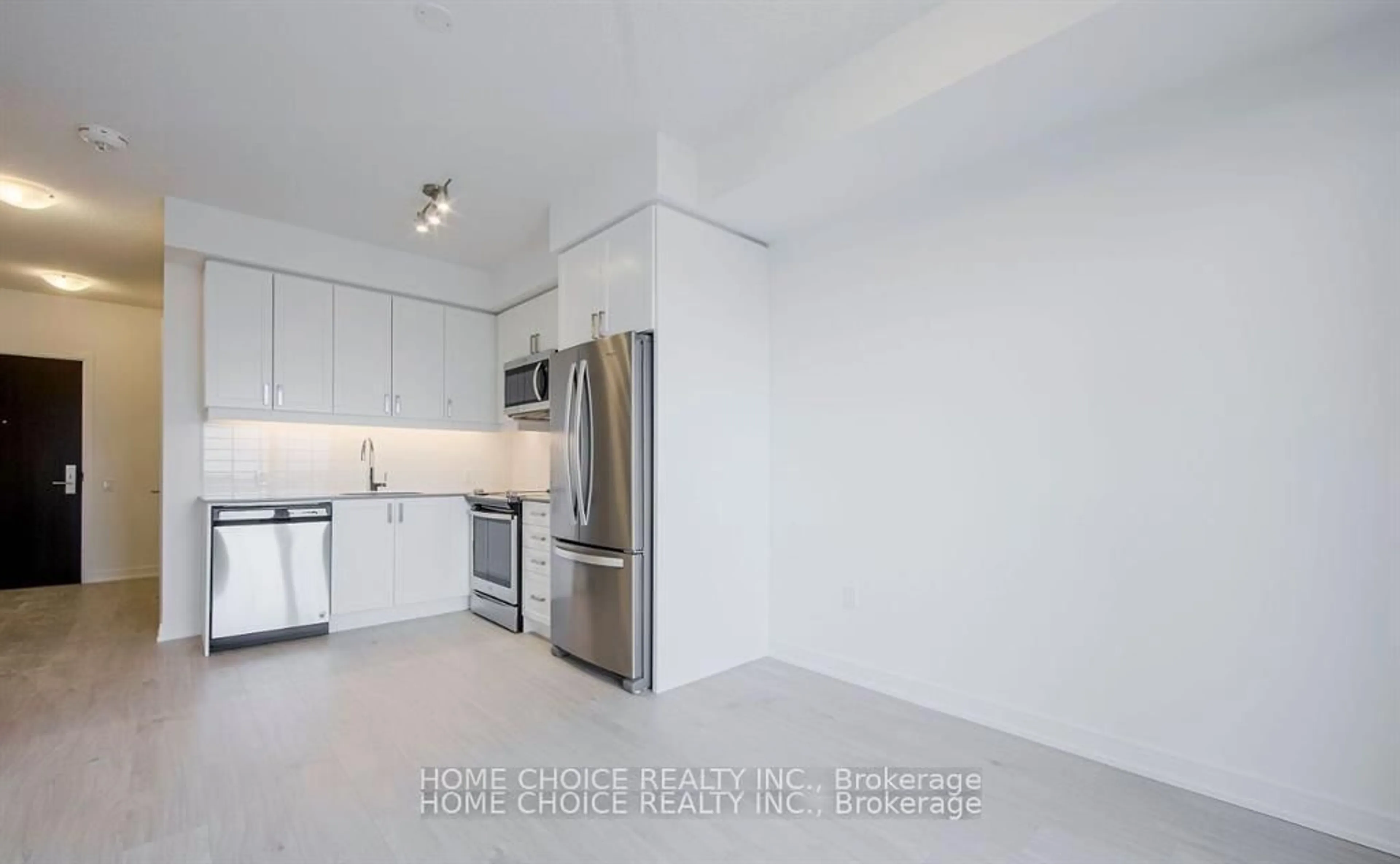 Standard kitchen, unknown for 8 Nahani Way #259, Mississauga Ontario L4Z 0C6