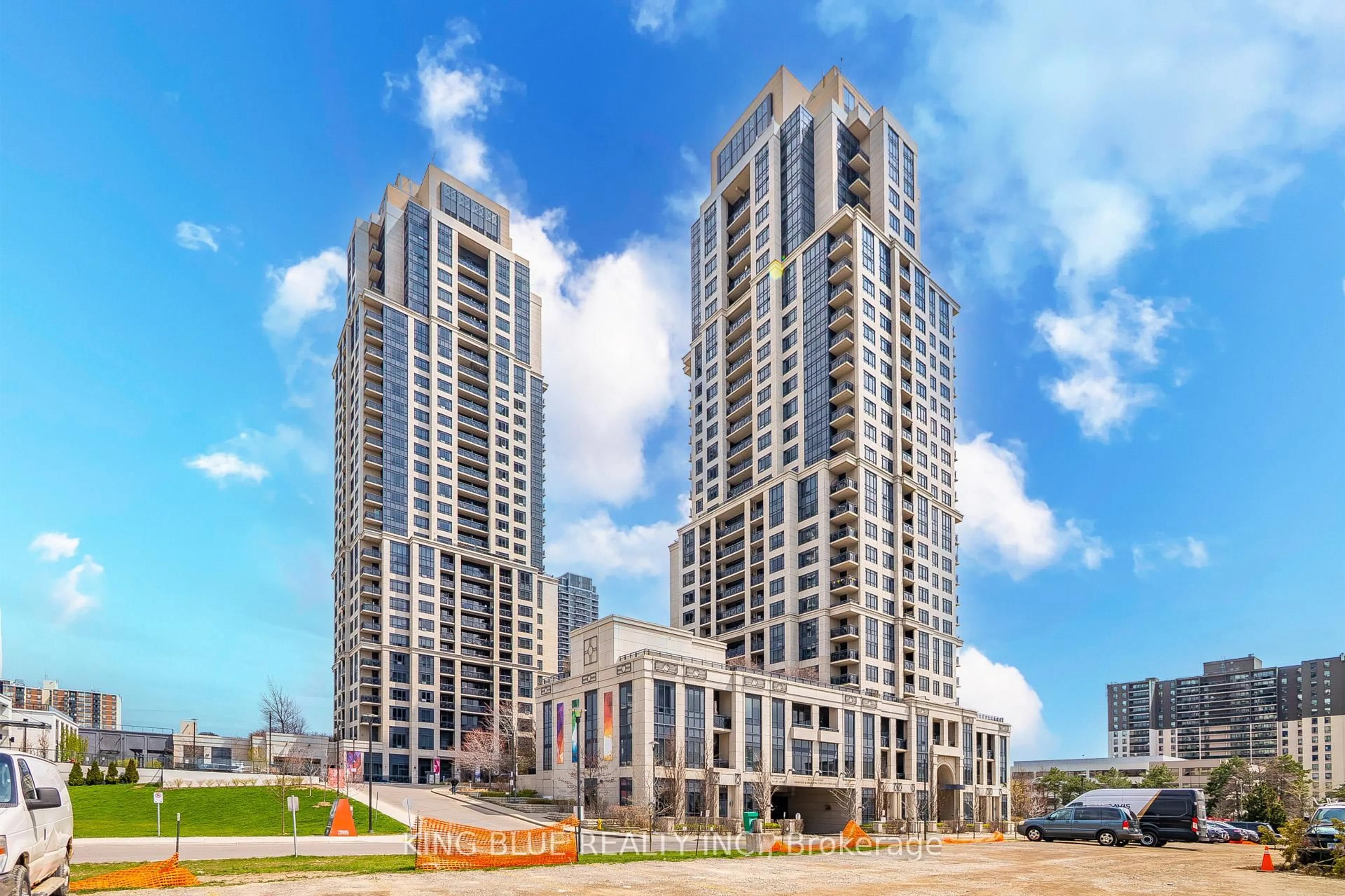 Unknown for 6 Eva Rd #310, Toronto Ontario M9C 0B1