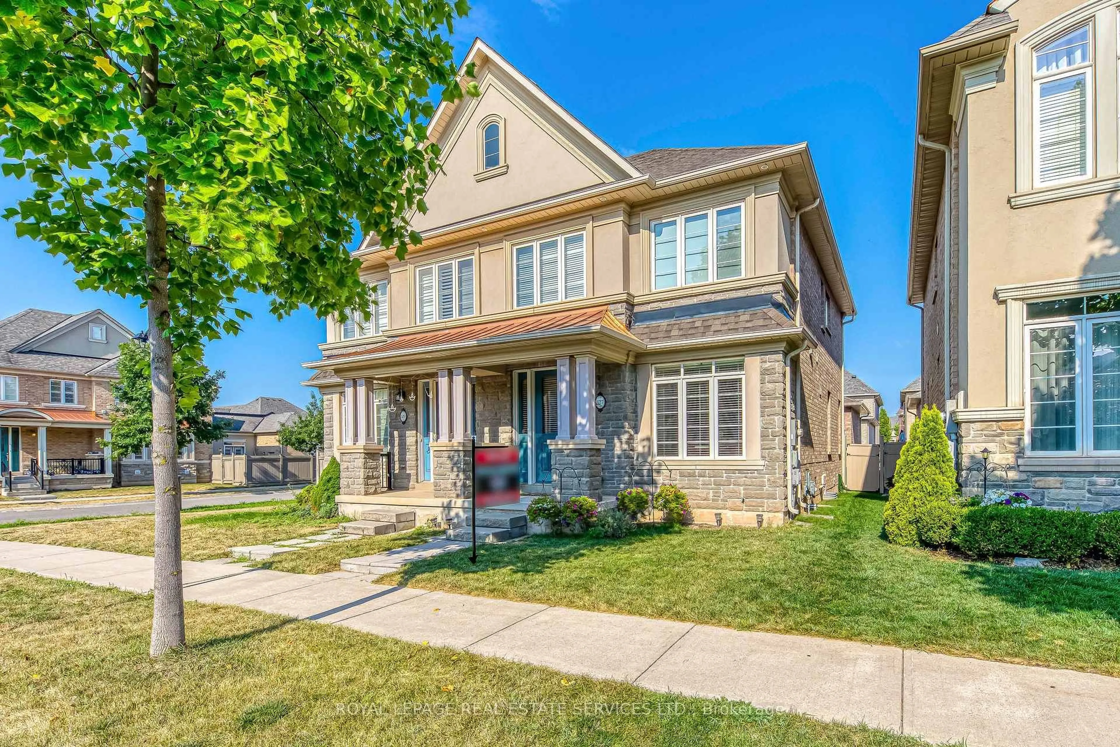 Home with brick exterior material, street for 527 SIXTEEN MILE Dr, Oakville Ontario L6M 0P7