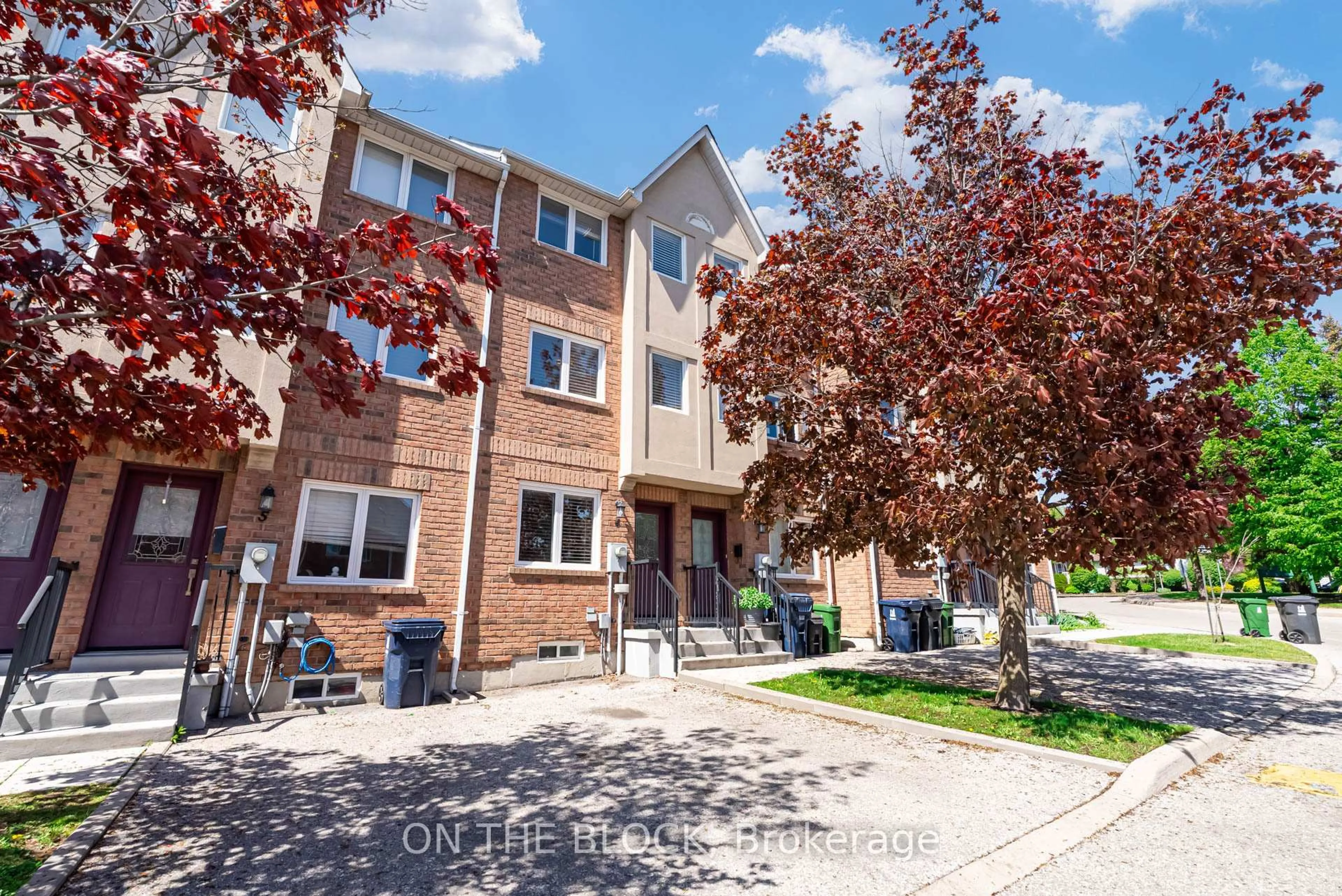 Unknown for 224 Rosemount Ave #4, Toronto Ontario M9N 1M8