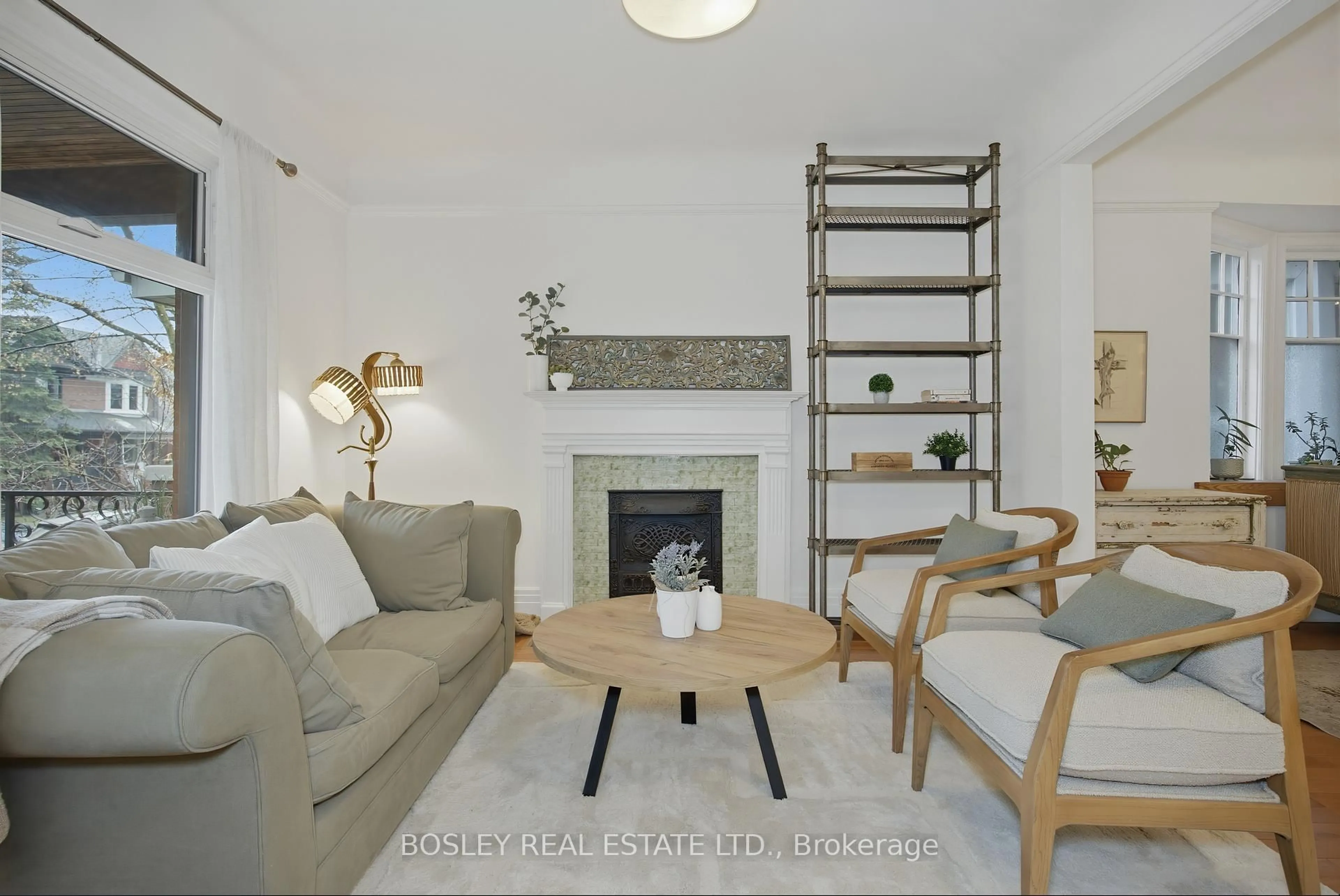 Living room with furniture, unknown for 52 Fermanagh Ave, Toronto Ontario M6R 1M2