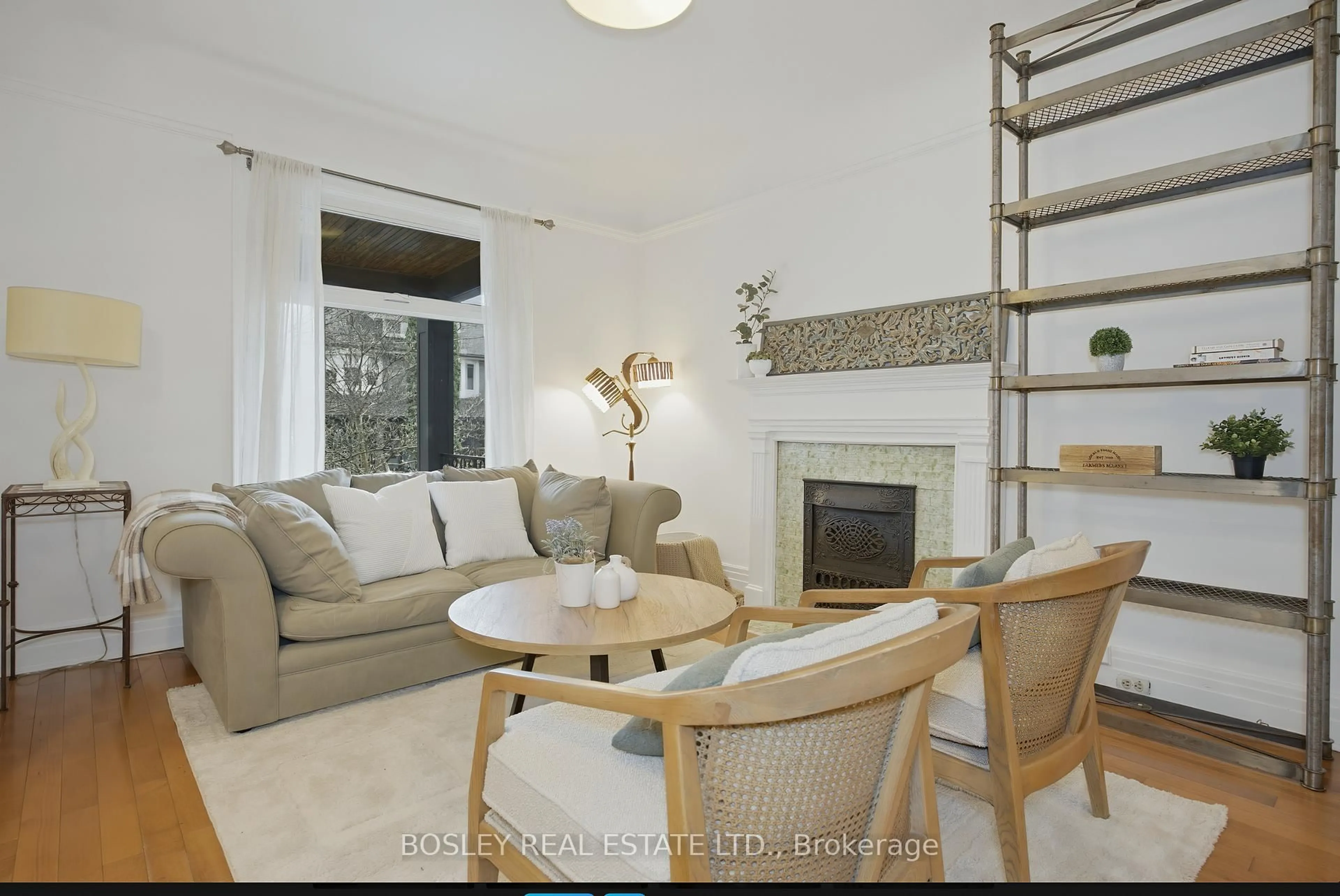 Living room with furniture, unknown for 52 Fermanagh Ave, Toronto Ontario M6R 1M2