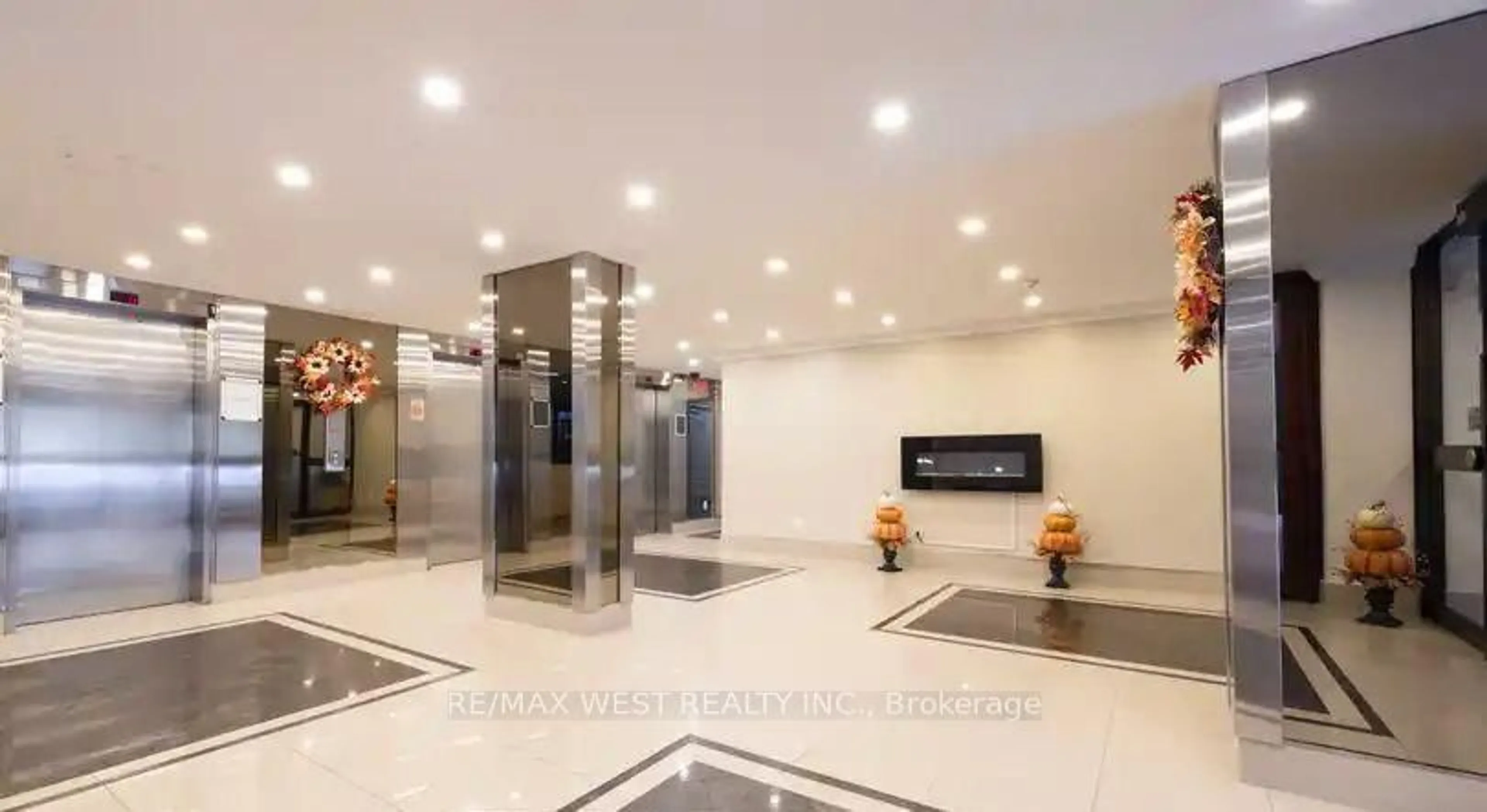 Lobby for 85 Emmett Ave #1503, Toronto Ontario M6M 5A2