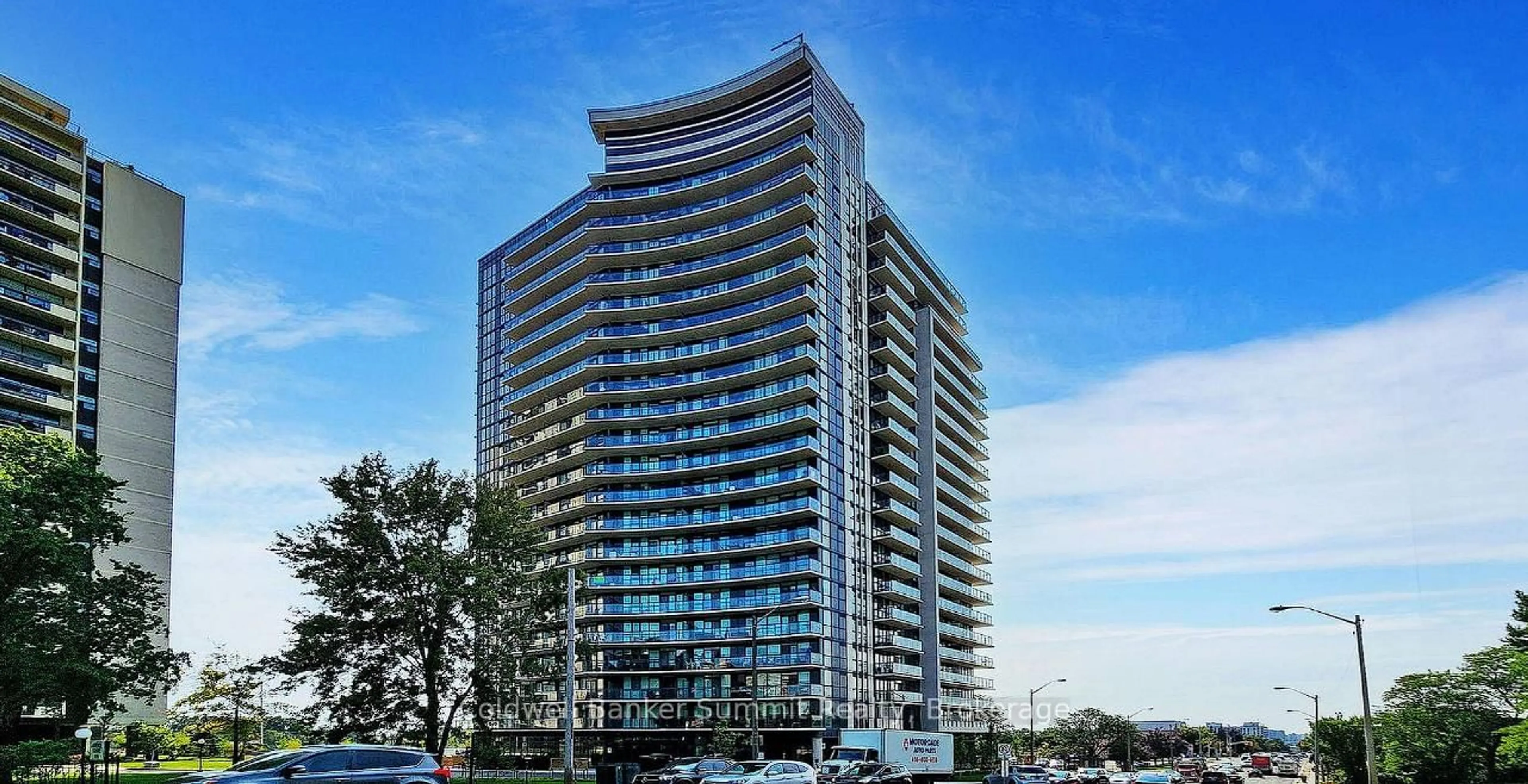 Indoor foyer for 1461 Lawrence Avenue West Ave #504, Toronto Ontario M6L 0A6