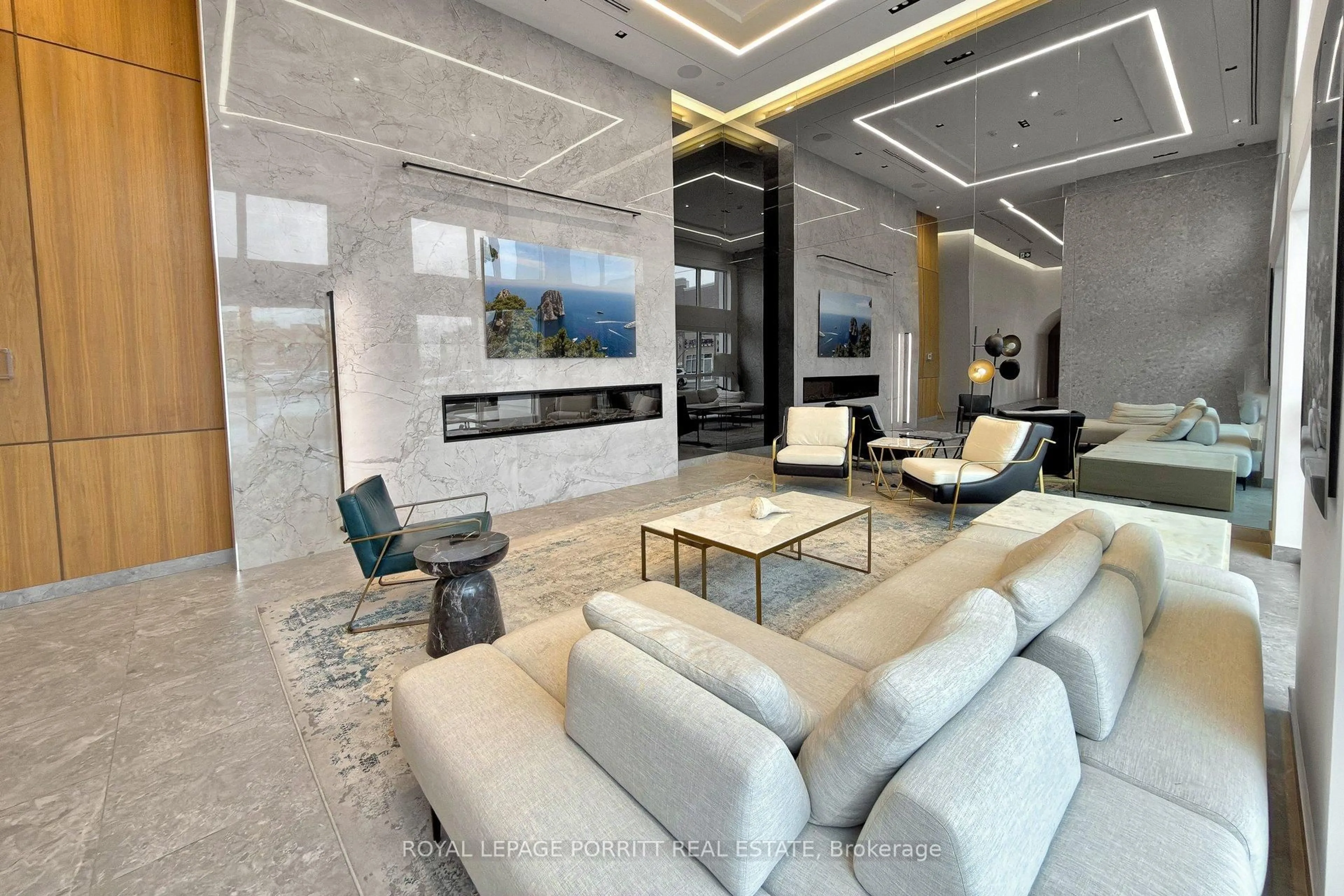 Lobby for 509 Dundas St #604, Oakville Ontario L6M 5P4