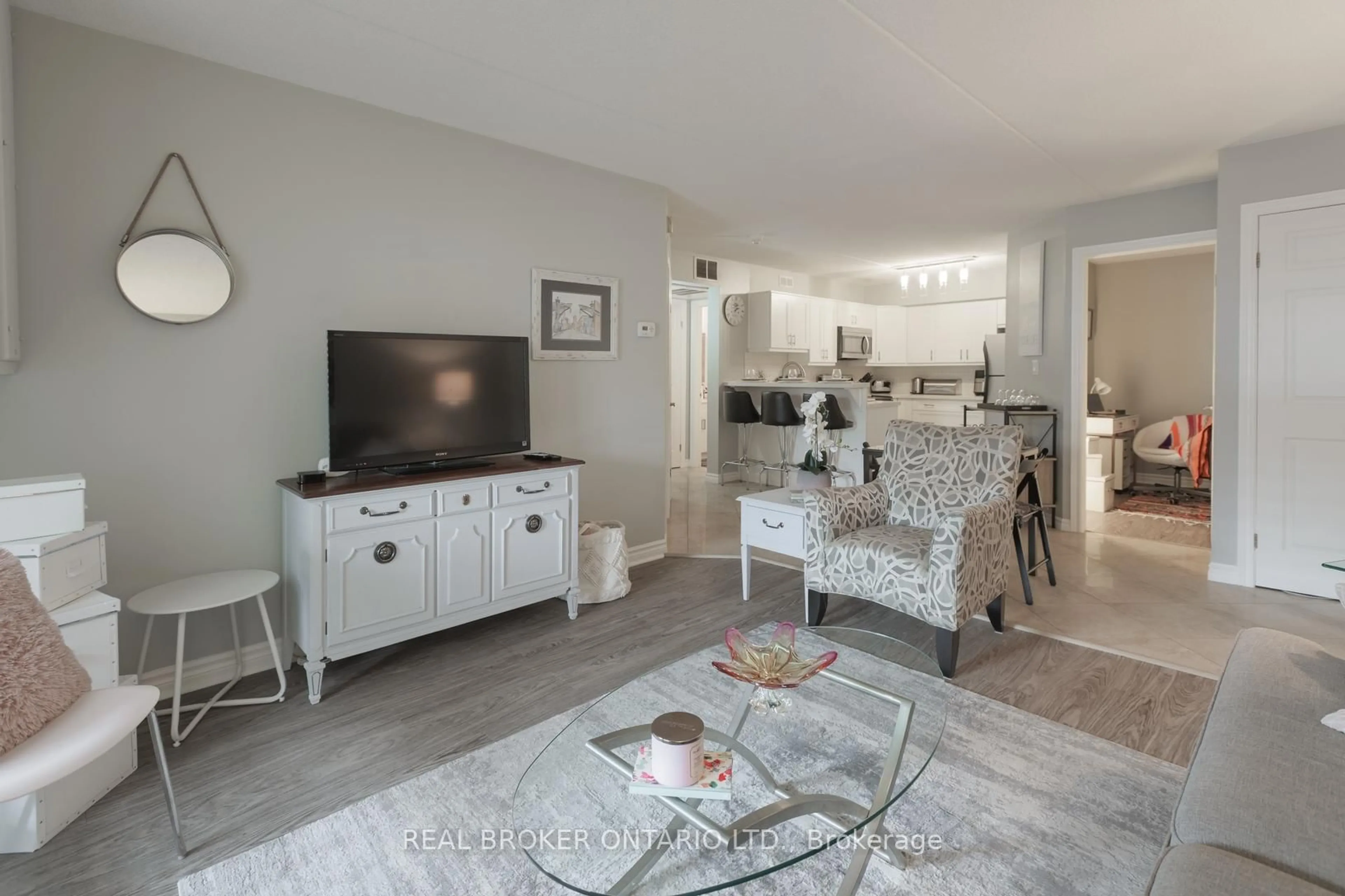 Living room with furniture, unknown for 2040 Cleaver Ave #218, Burlington Ontario L7M 4C4