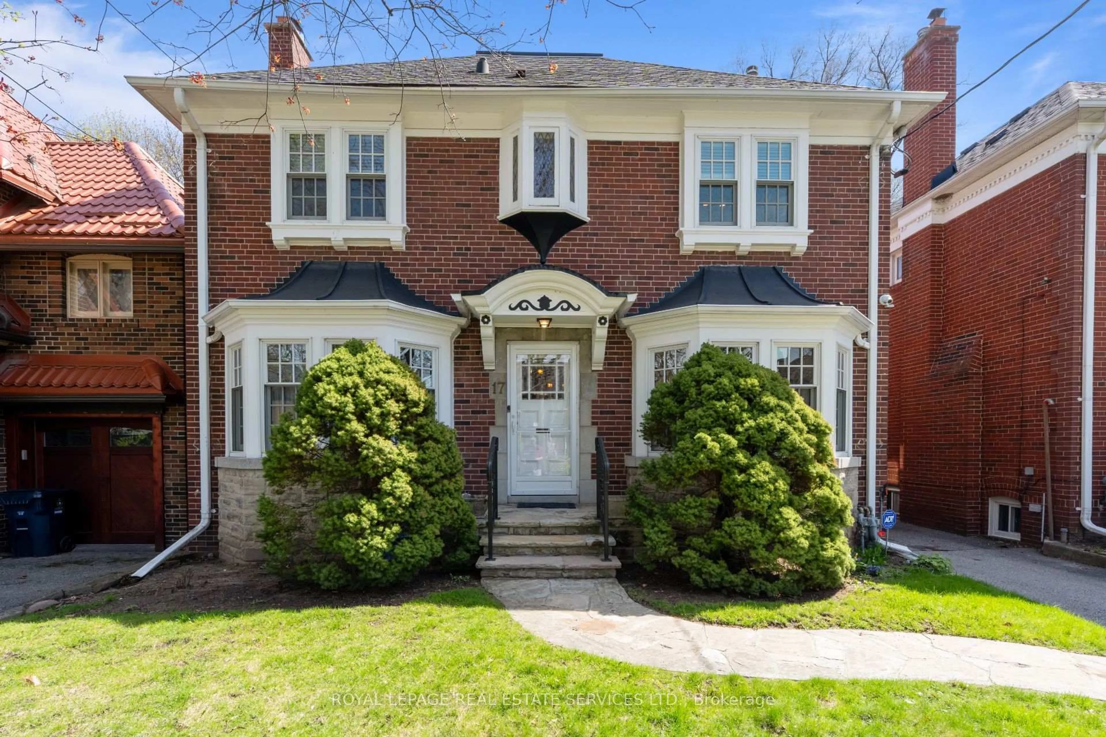Home with brick exterior material, street for 17 Kings Lynn Rd, Toronto Ontario M8X 2M9