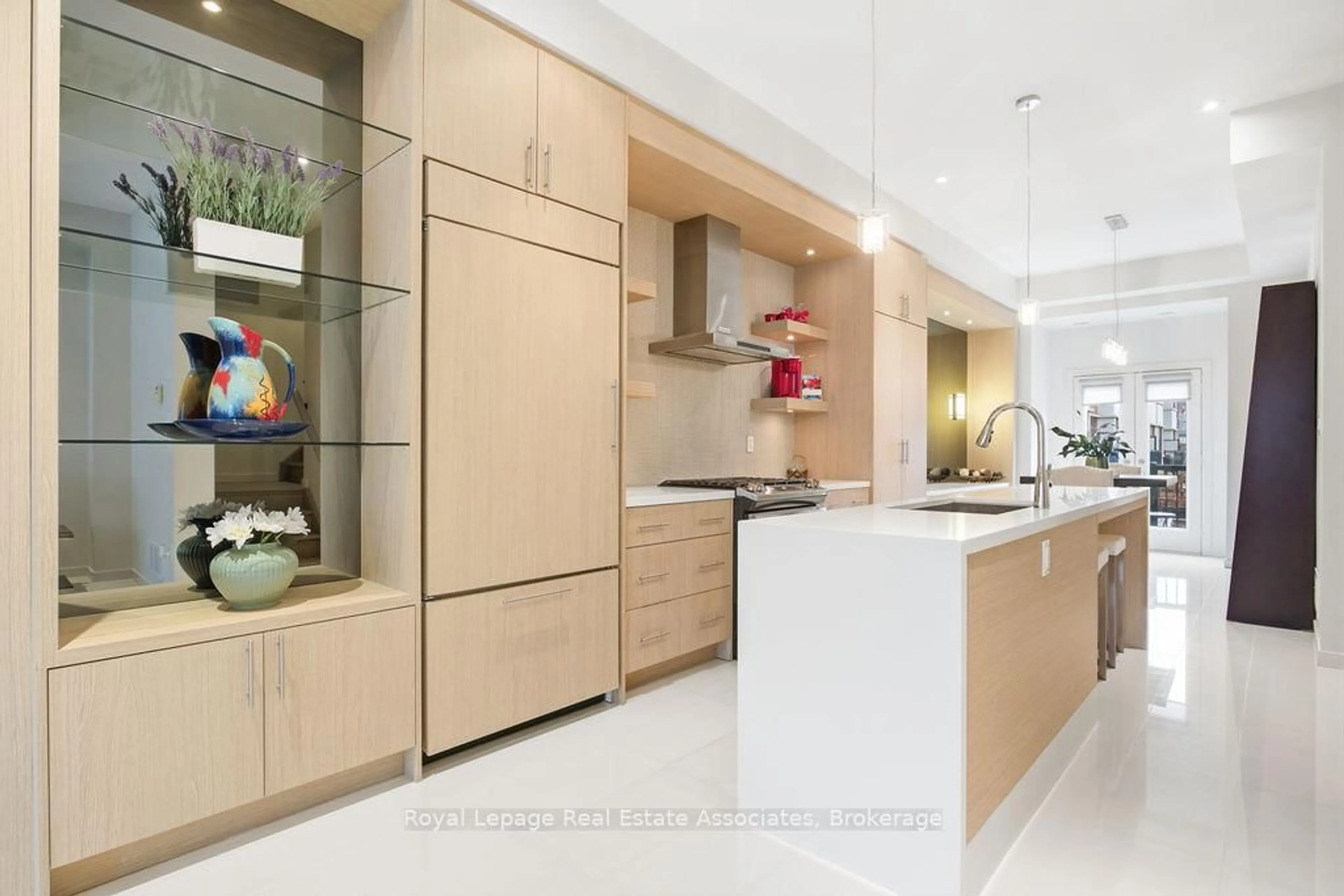 Contemporary kitchen, ceramic/tile floor for 228 Vellwood Common, Oakville Ontario L6L 0E8