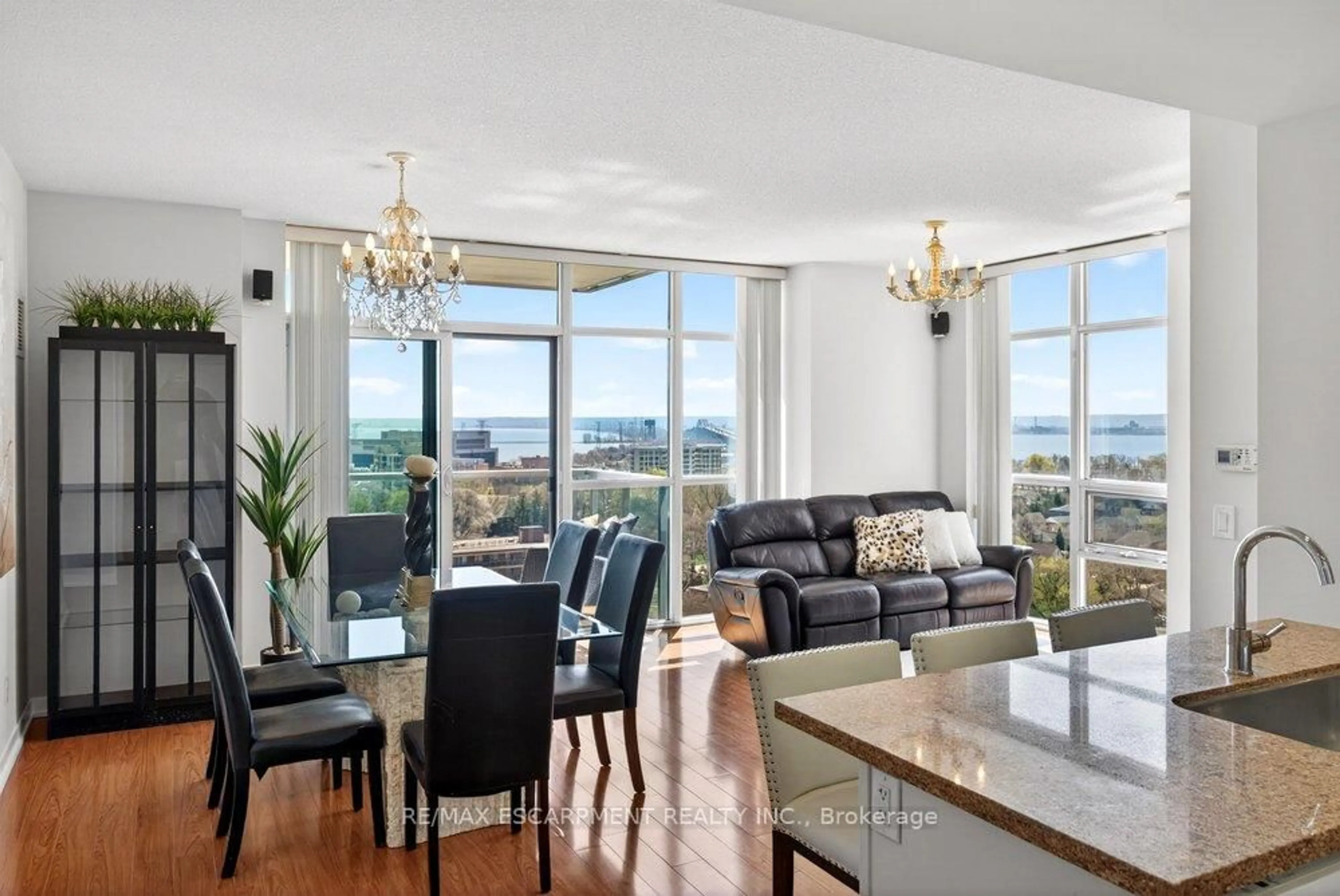 Living room with furniture, unknown for 551 Maple Ave #1501, Burlington Ontario L7S 1M7