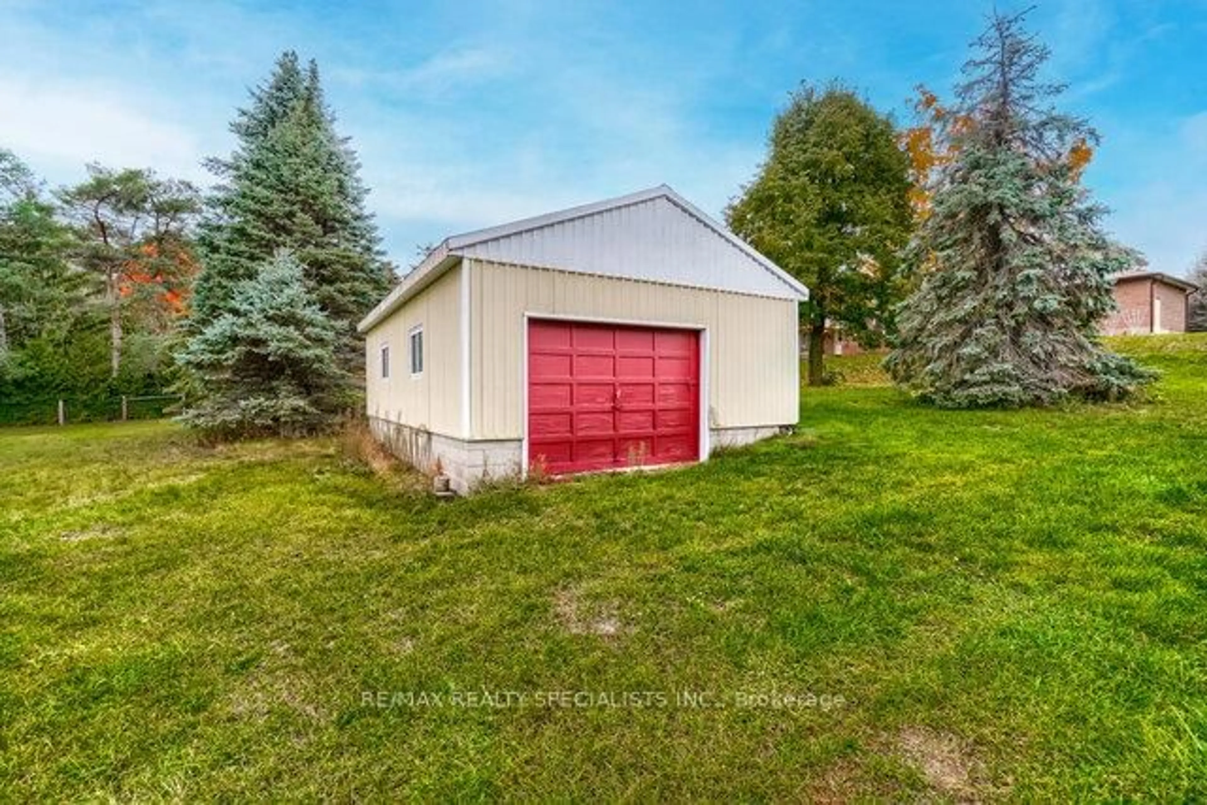 Shed for 17374 Mount Pleasant Rd, Caledon Ontario L7E 3M8