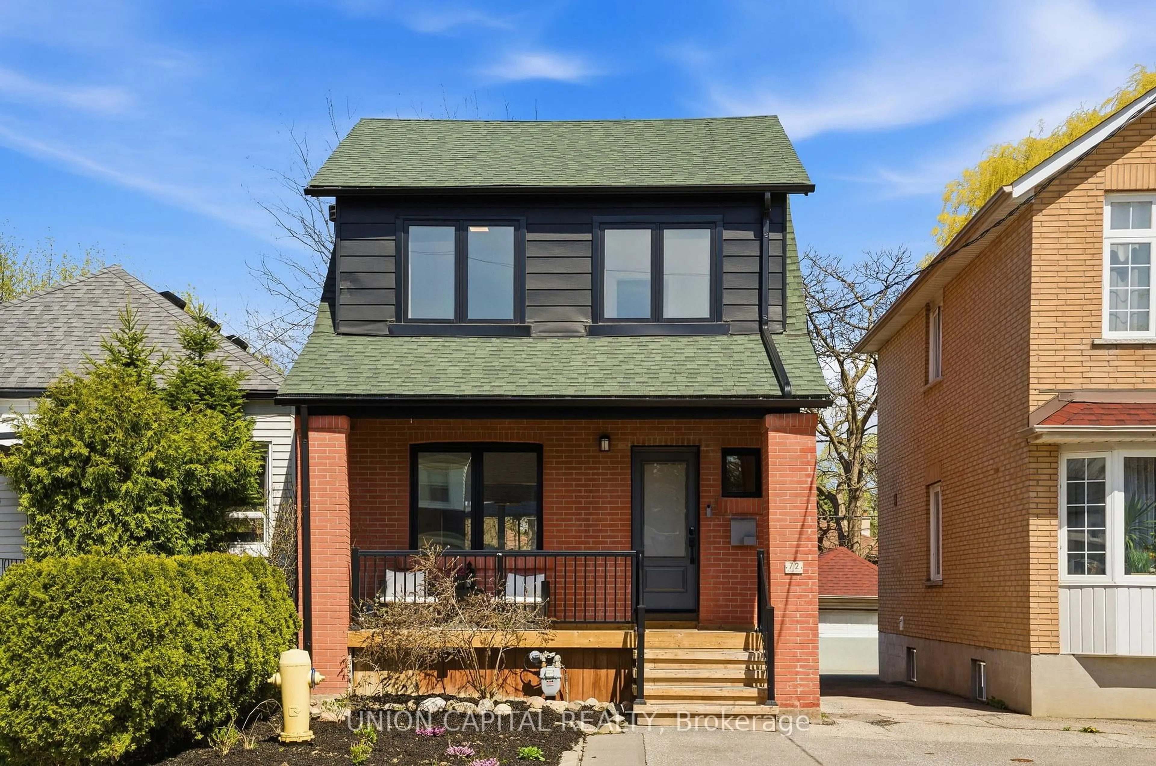 Home with brick exterior material, street for 72 Robert St, Toronto Ontario M9N 2J7