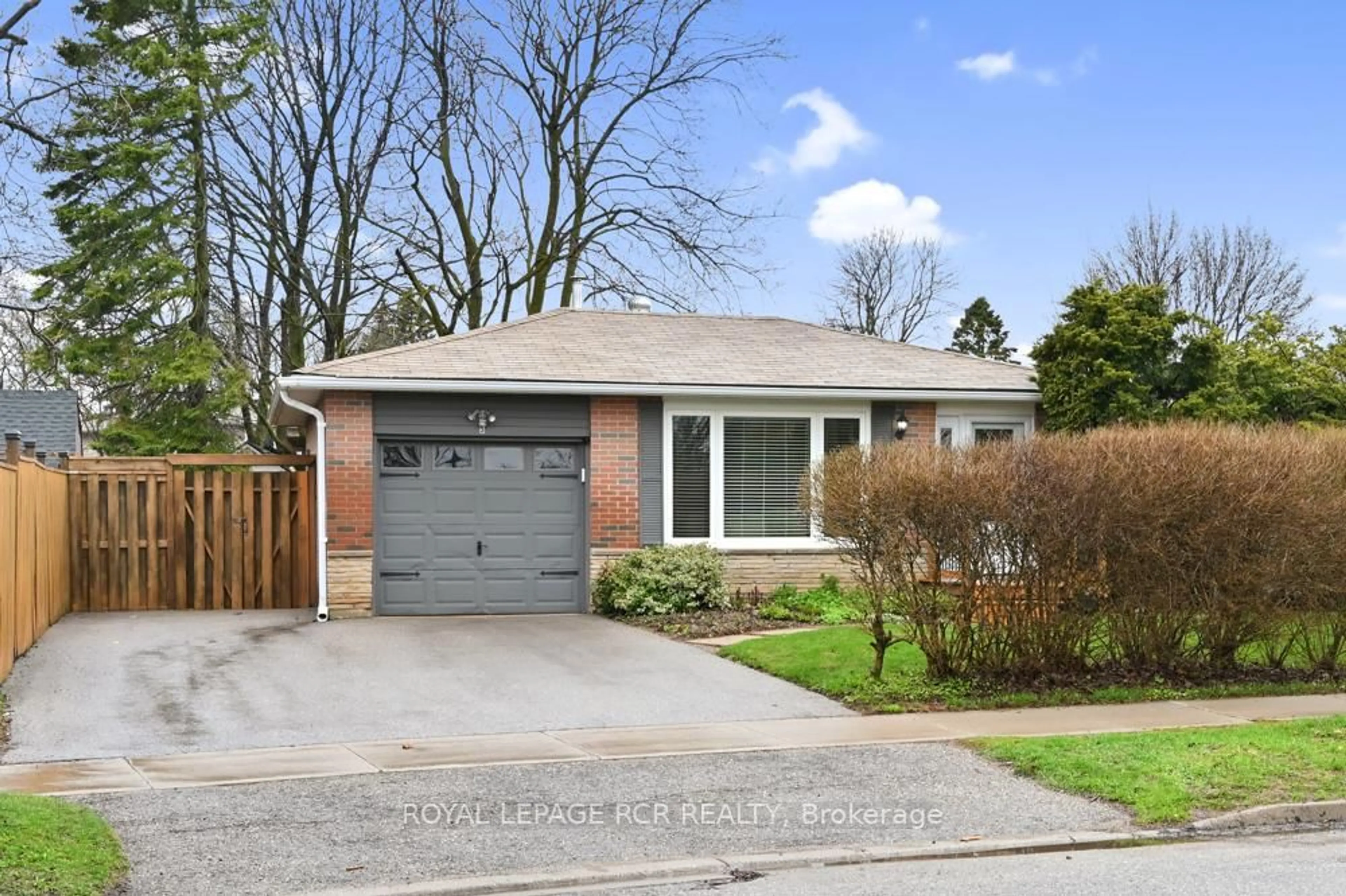 Home with brick exterior material, street for 5 Lawrence Ave, Orangeville Ontario L9W 1S5