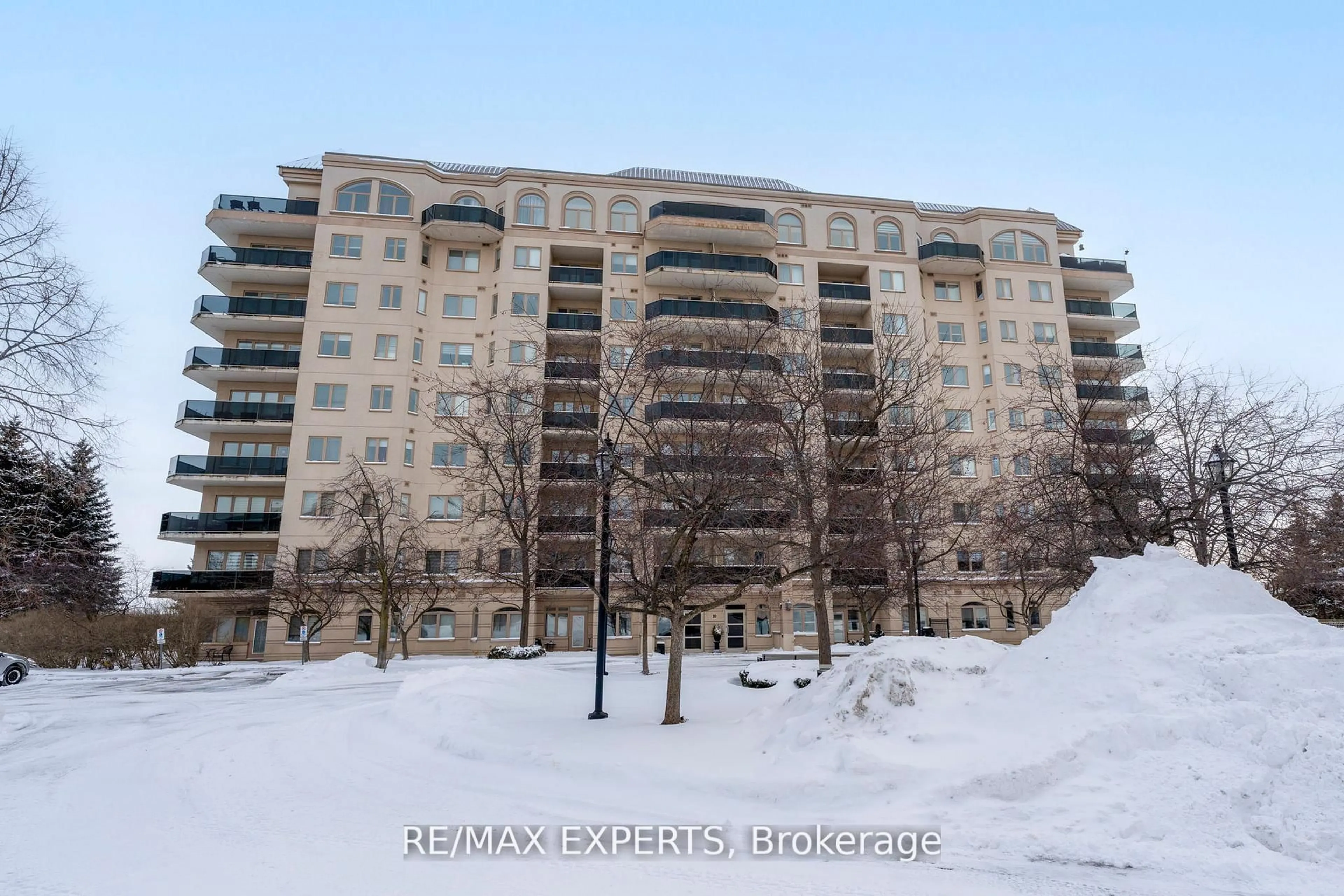 Unknown for 10 Dayspring Circ #406, Brampton Ontario L6P 1B9