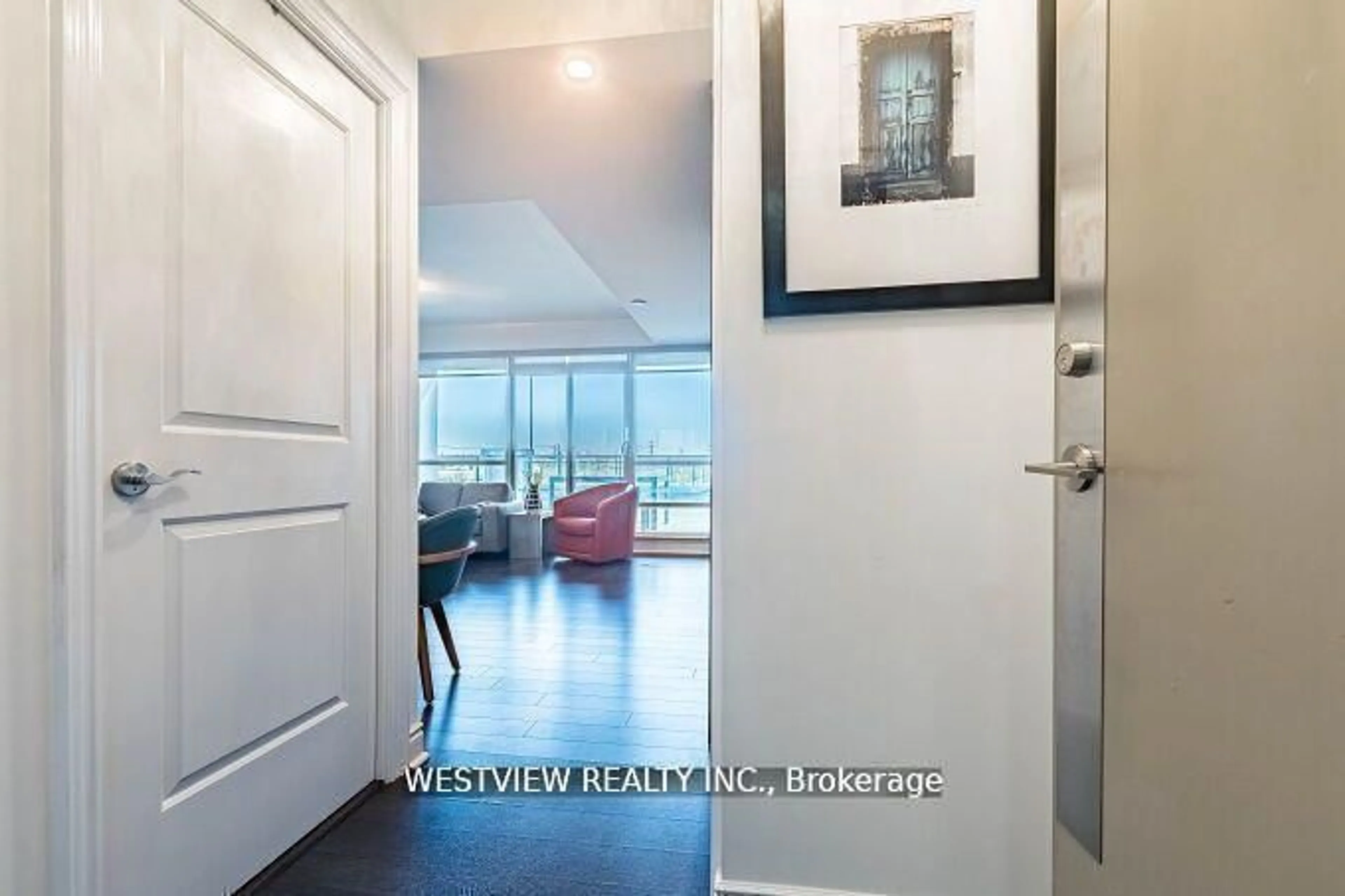 Indoor entryway for 16 Brookers Lane #405, Toronto Ontario M8V 0A5
