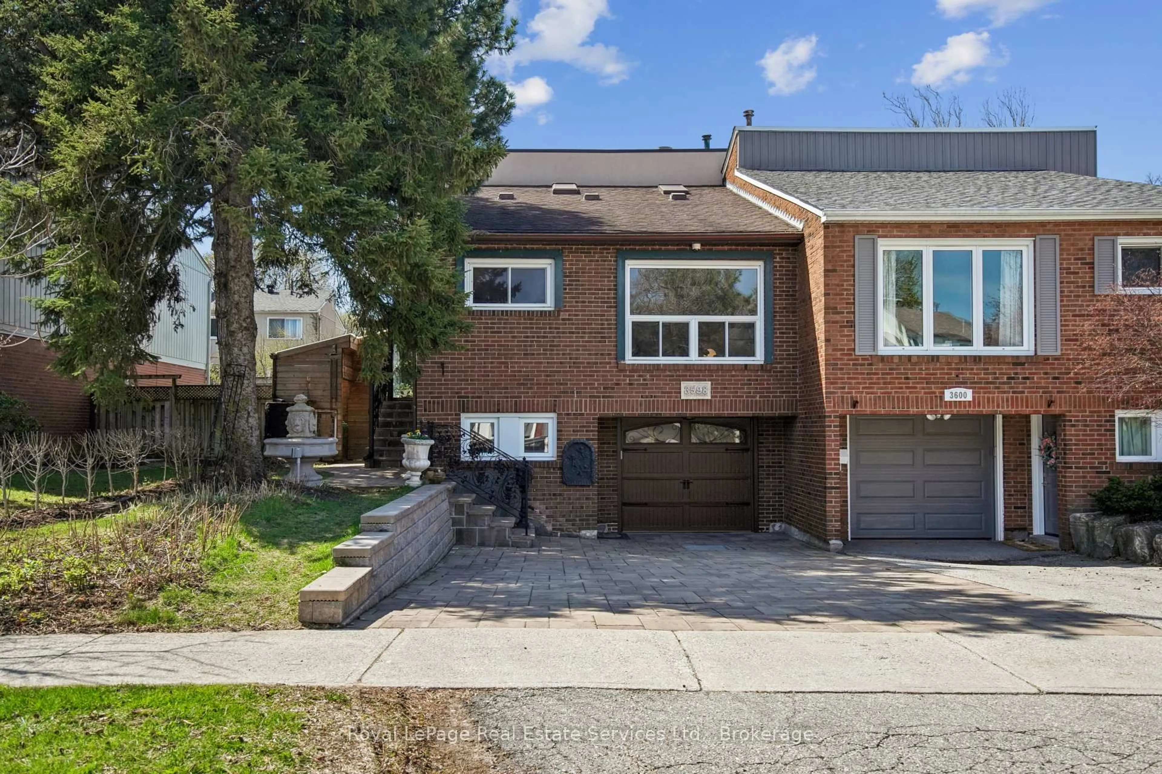 Home with brick exterior material, street for 3598 Ash Row Cres, Mississauga Ontario L5L 1K4