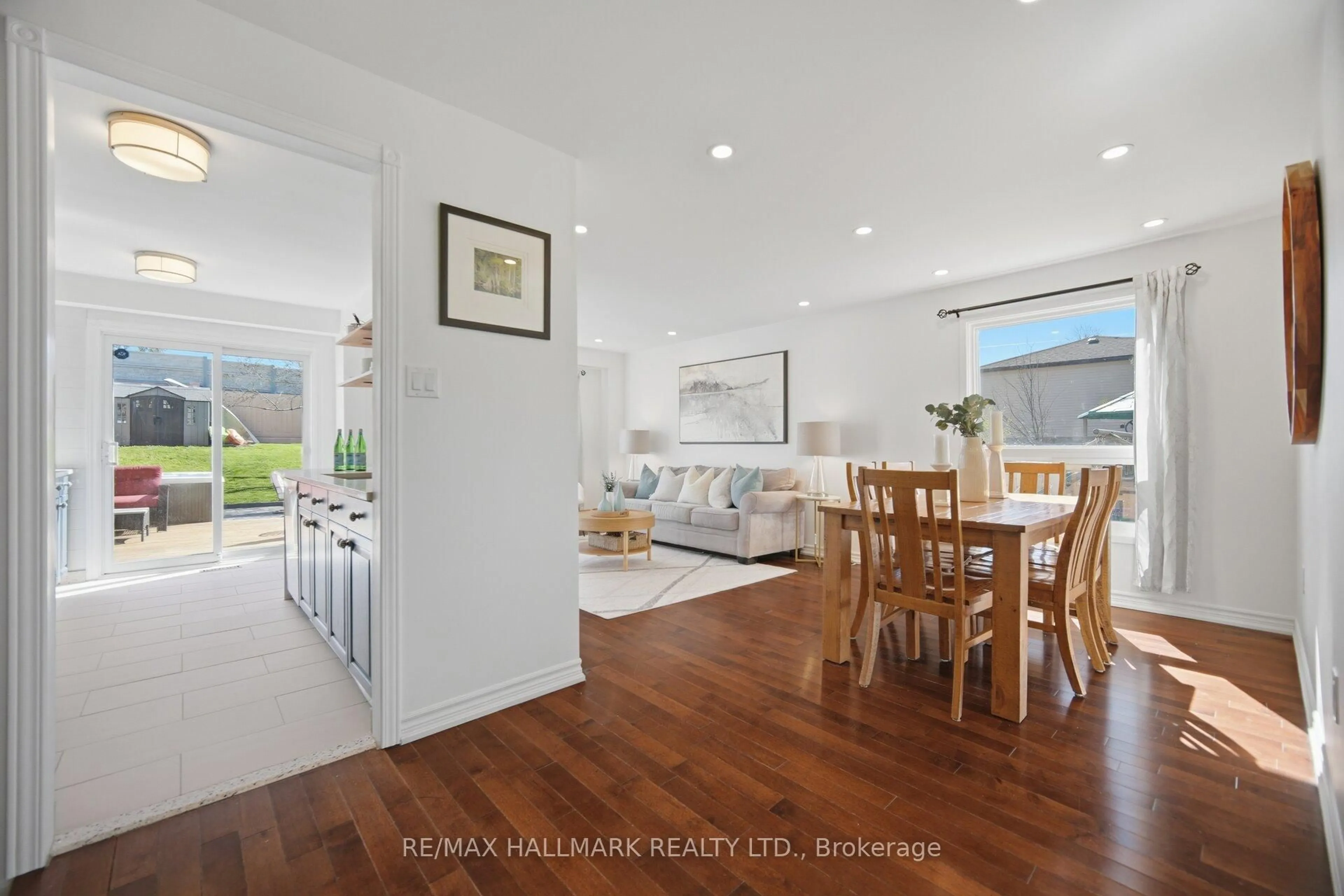 Unknown for 10 Northgate Blvd, Brampton Ontario L6S 4A6