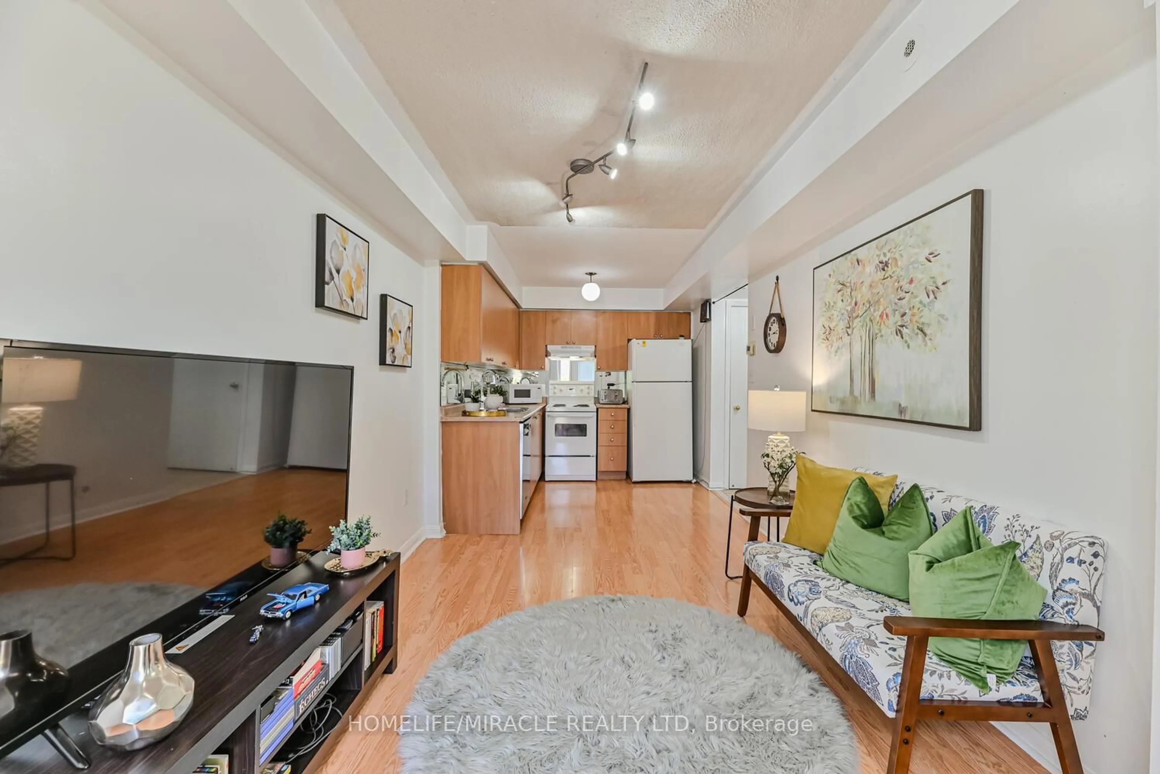 Unknown for 4620 Guildwood Way #5, Mississauga Ontario L5R 4H4