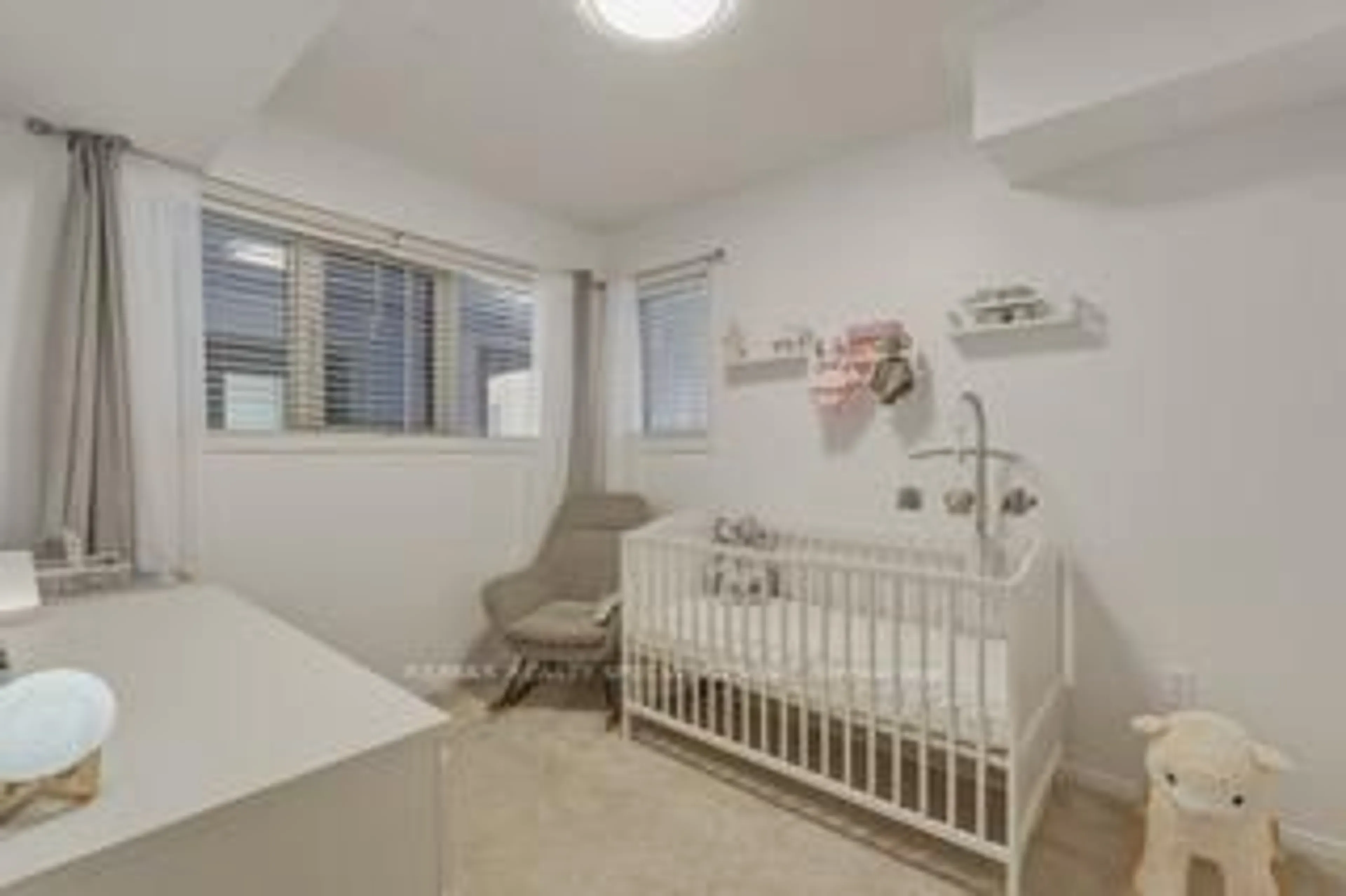 A pic of a room for 103 BRISTOL Rd #182, Mississauga Ontario L4Z 3P4