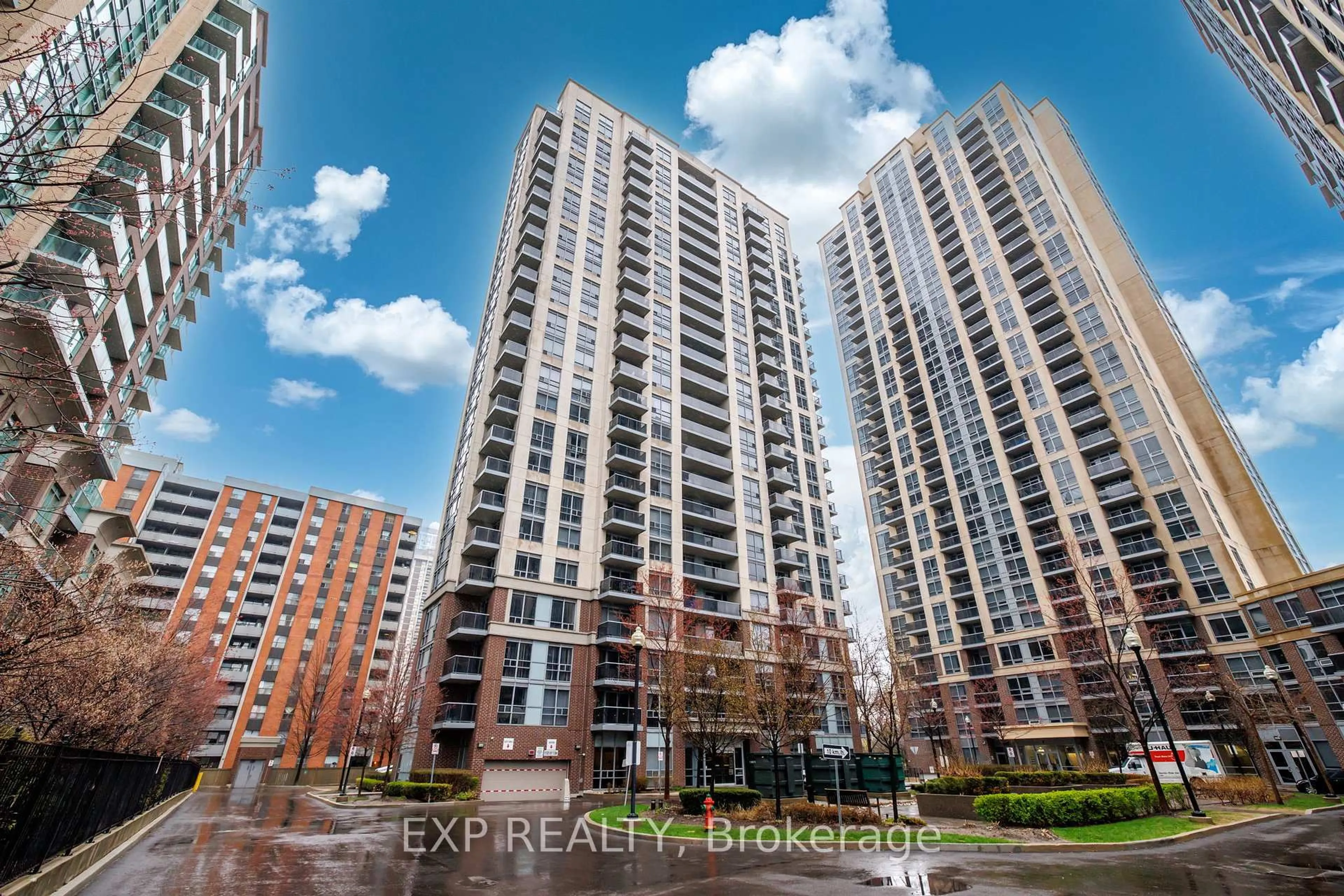 A pic from outside/outdoor area/front of a property/back of a property/a pic from drone, city buildings view from balcony for 5 Michael Power Pl #1605, Toronto Ontario M9A 0A3