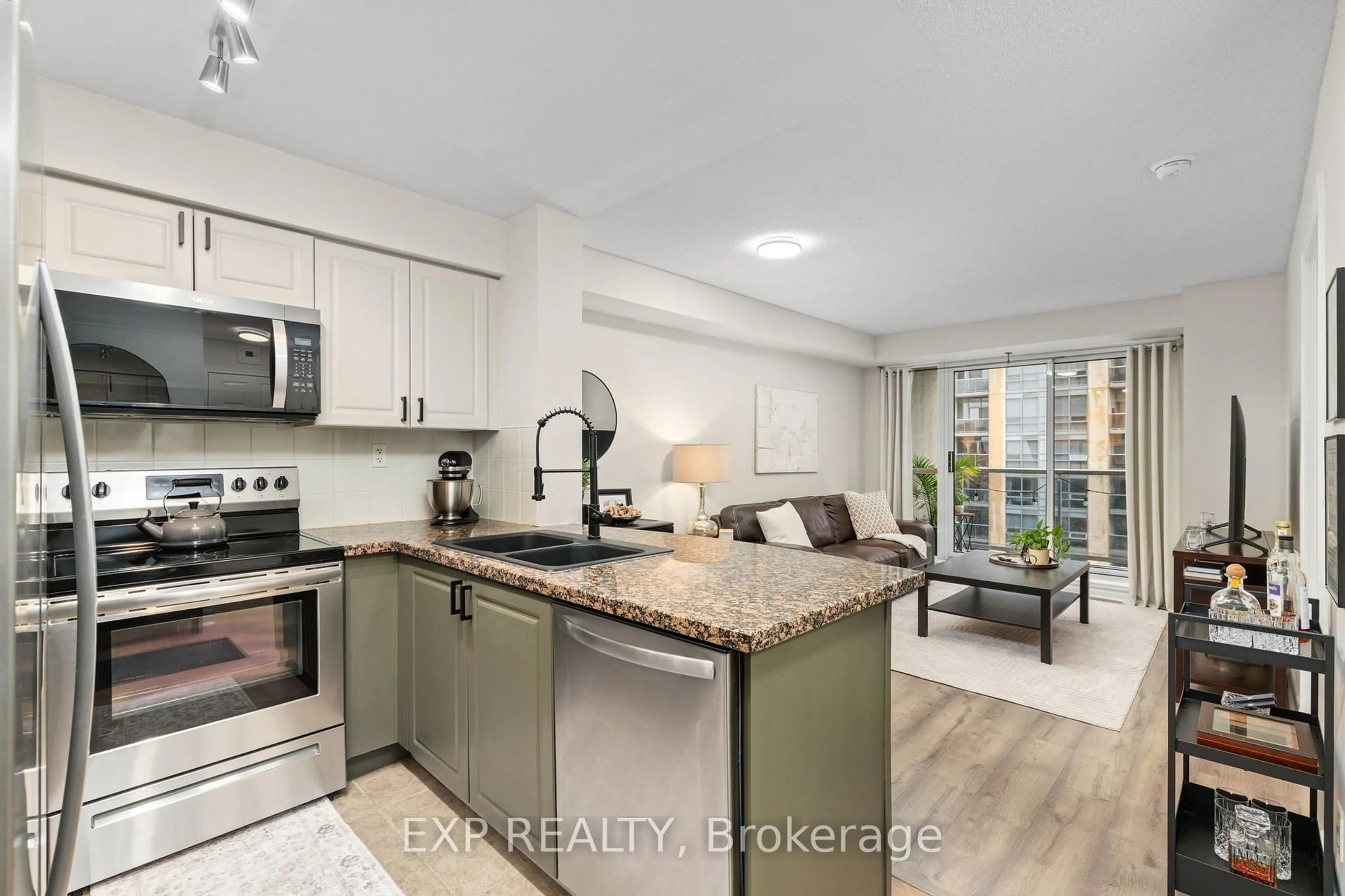 Open concept kitchen, unknown for 5 Michael Power Pl #1605, Toronto Ontario M9A 0A3