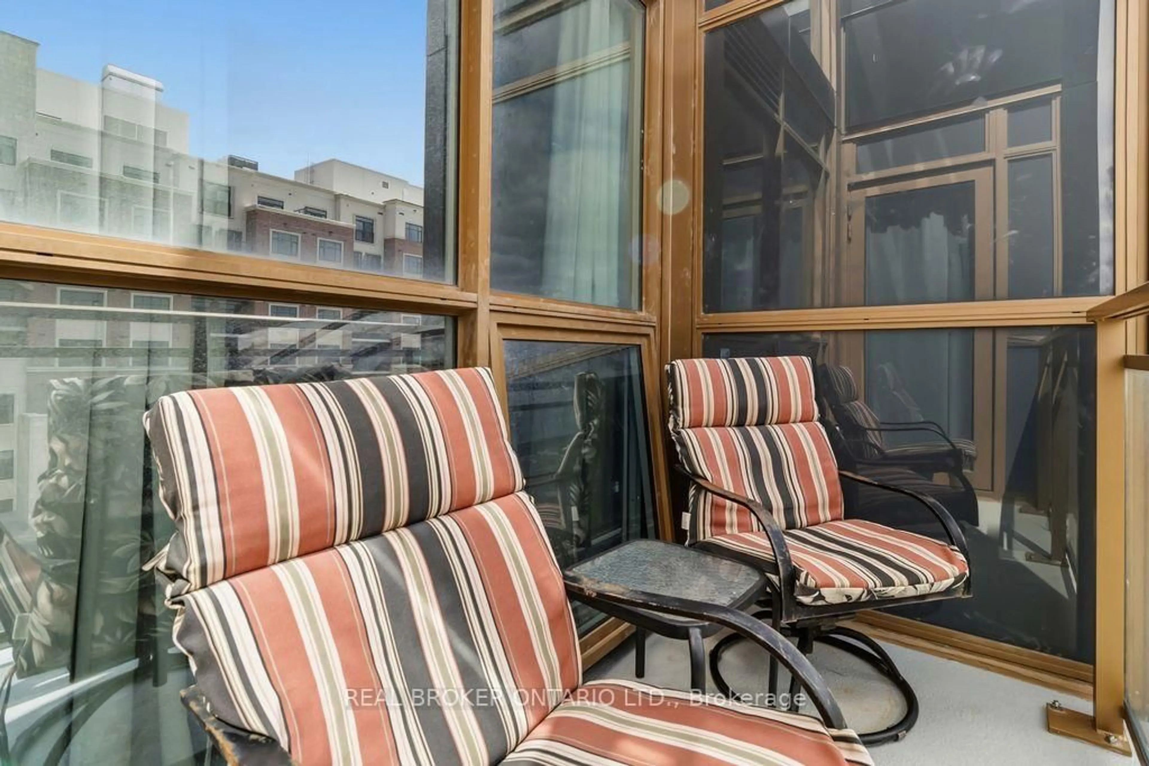 Balcony in the apartment, unknown for 2333 Khalsa Gate #706, Oakville Ontario L7M 0X7