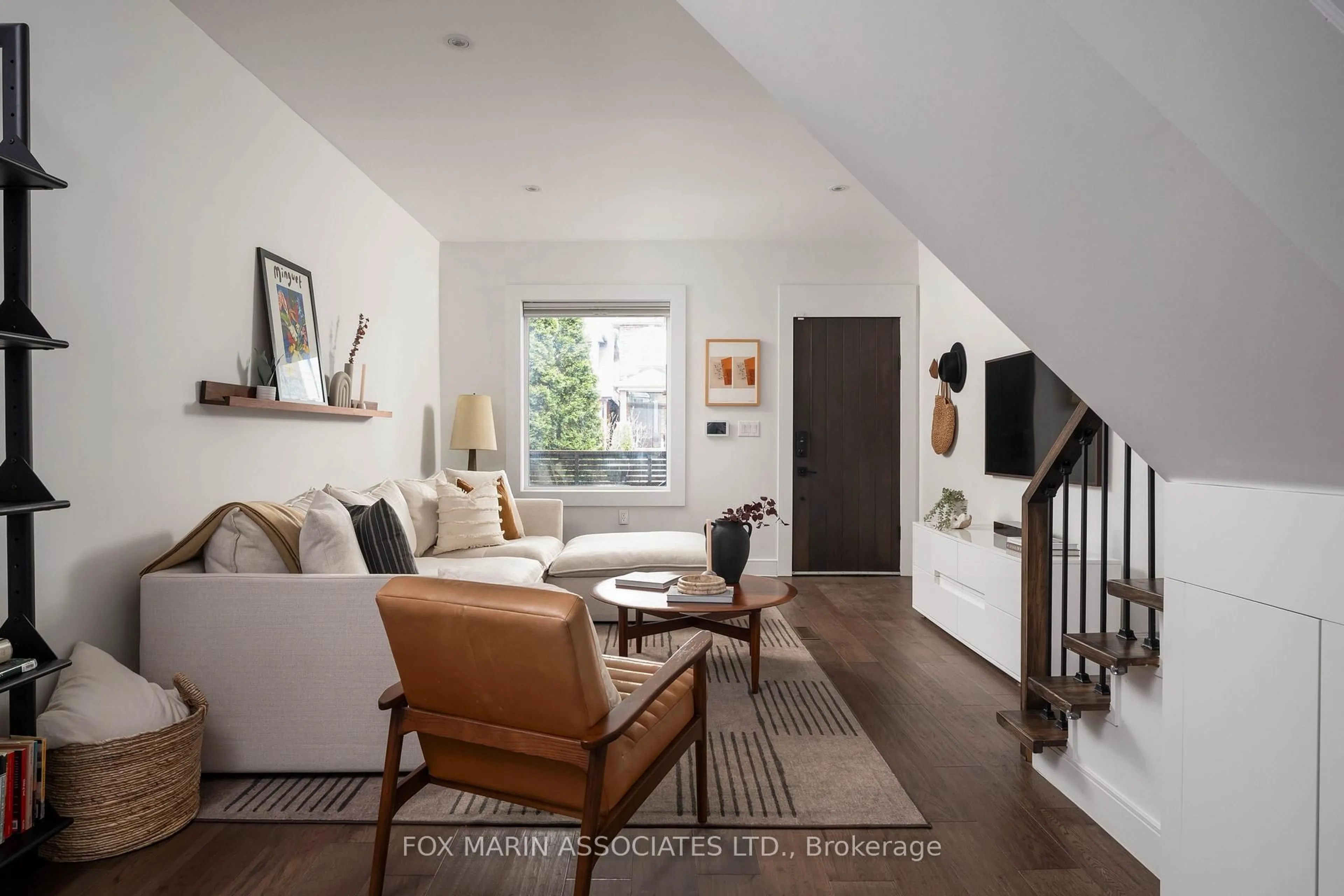 Living room with furniture, unknown for 440 Westmoreland Ave, Toronto Ontario M6H 3A7