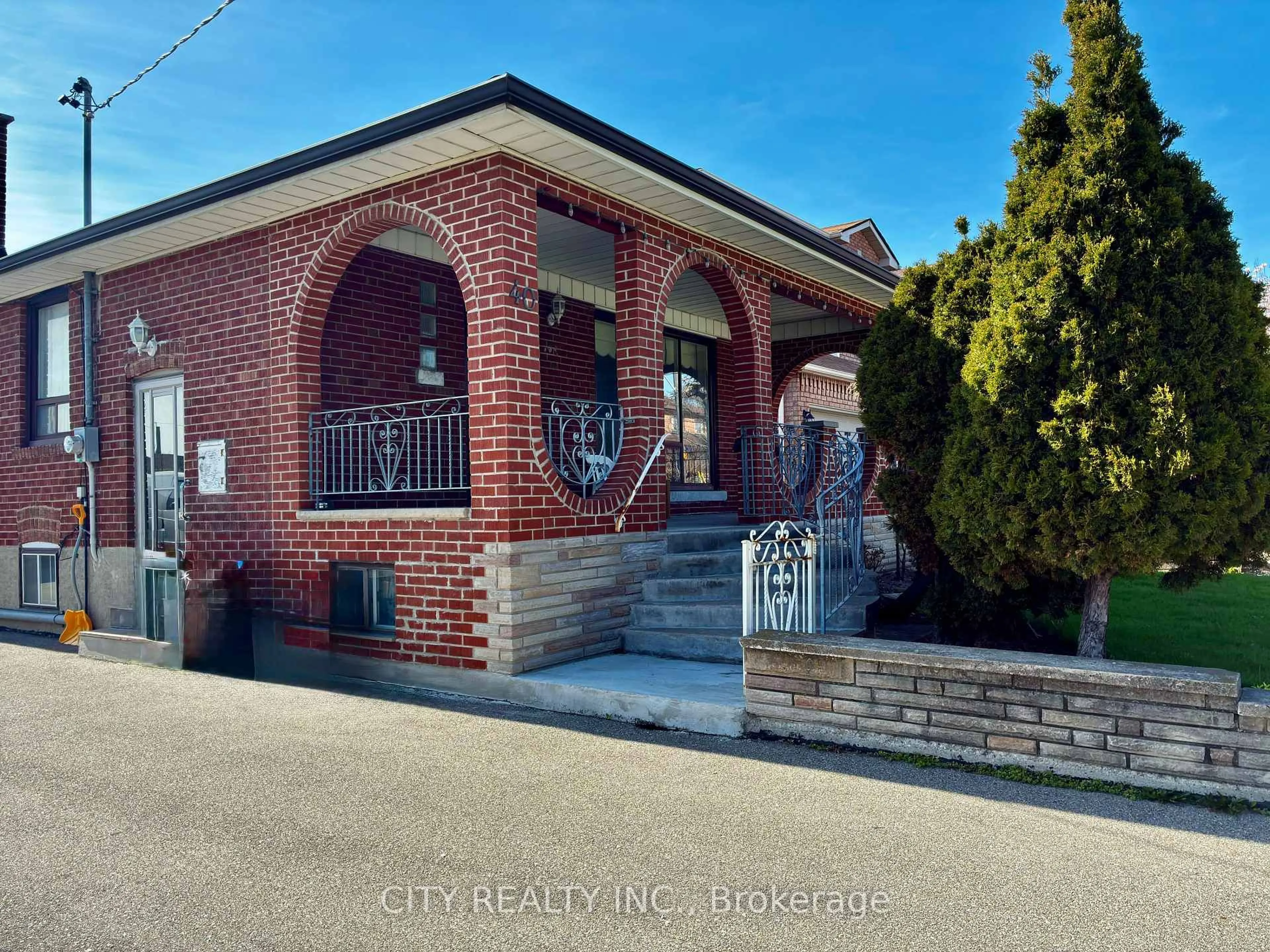 Home with brick exterior material, unknown for 40 Montana Ave, Toronto Ontario M3M 1B6