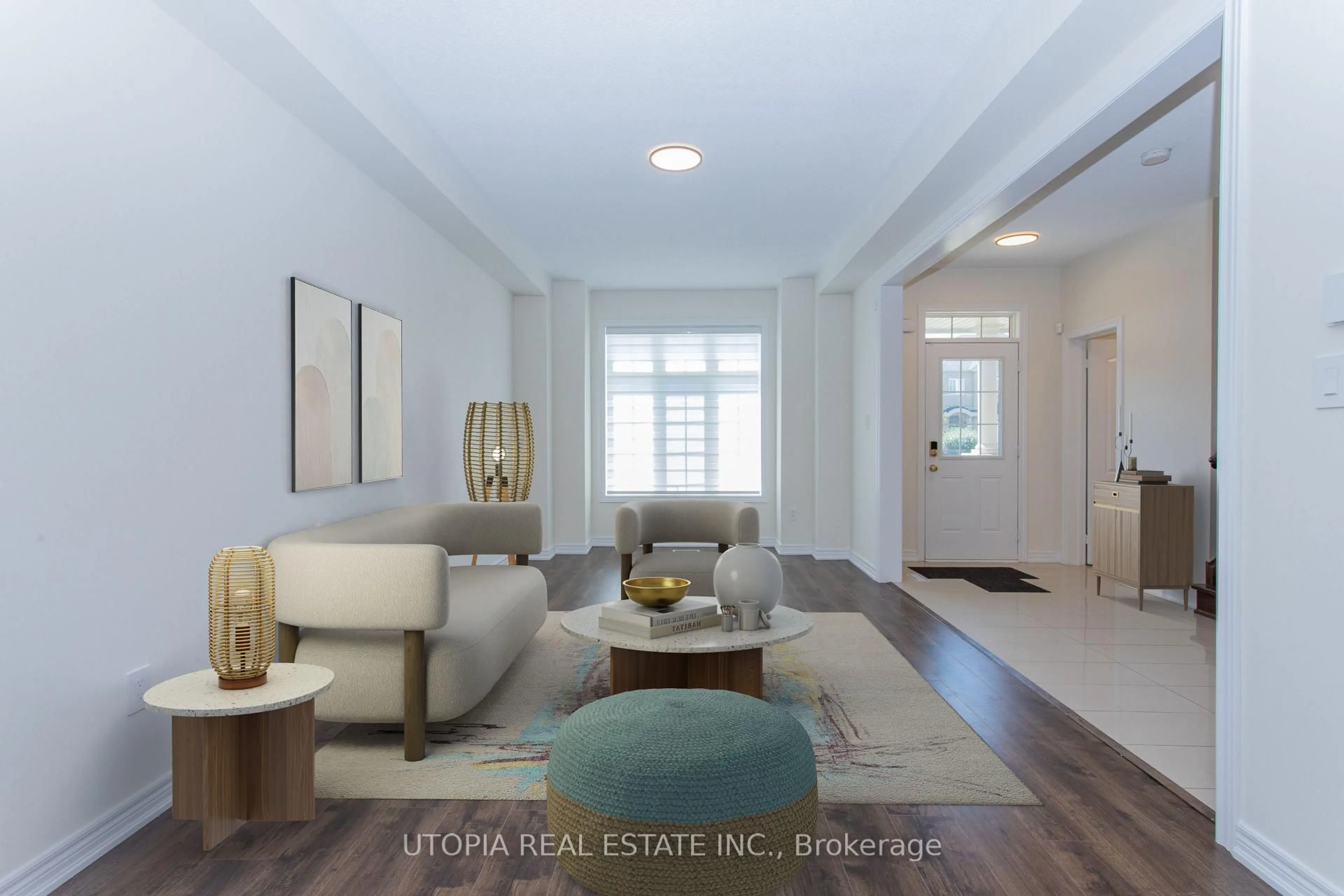 Living room with furniture, unknown for 5409 Tenth Line, Mississauga Ontario L5M 0V7