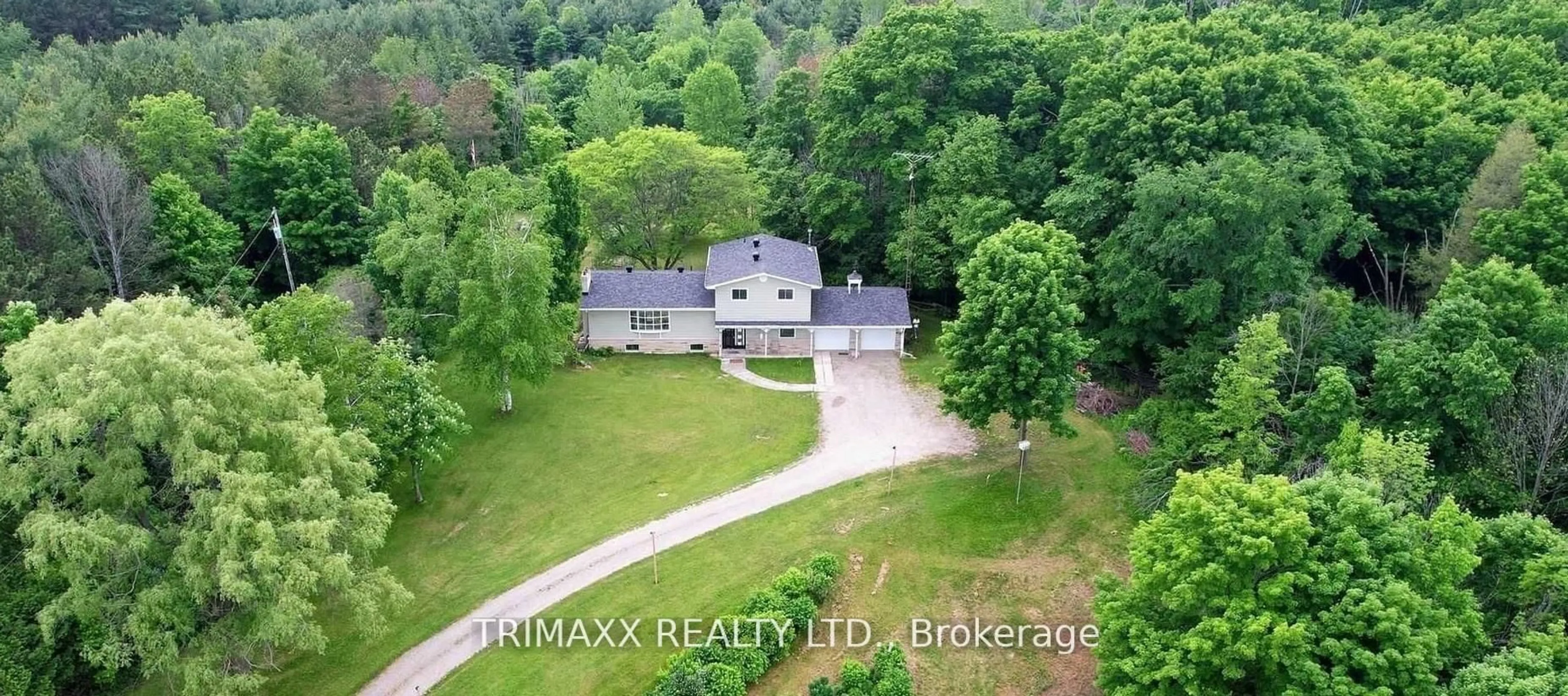 A pic from outside/outdoor area/front of a property/back of a property/a pic from drone, street for 16668 Humber station Rd, Caledon Ontario L7E 0Z1