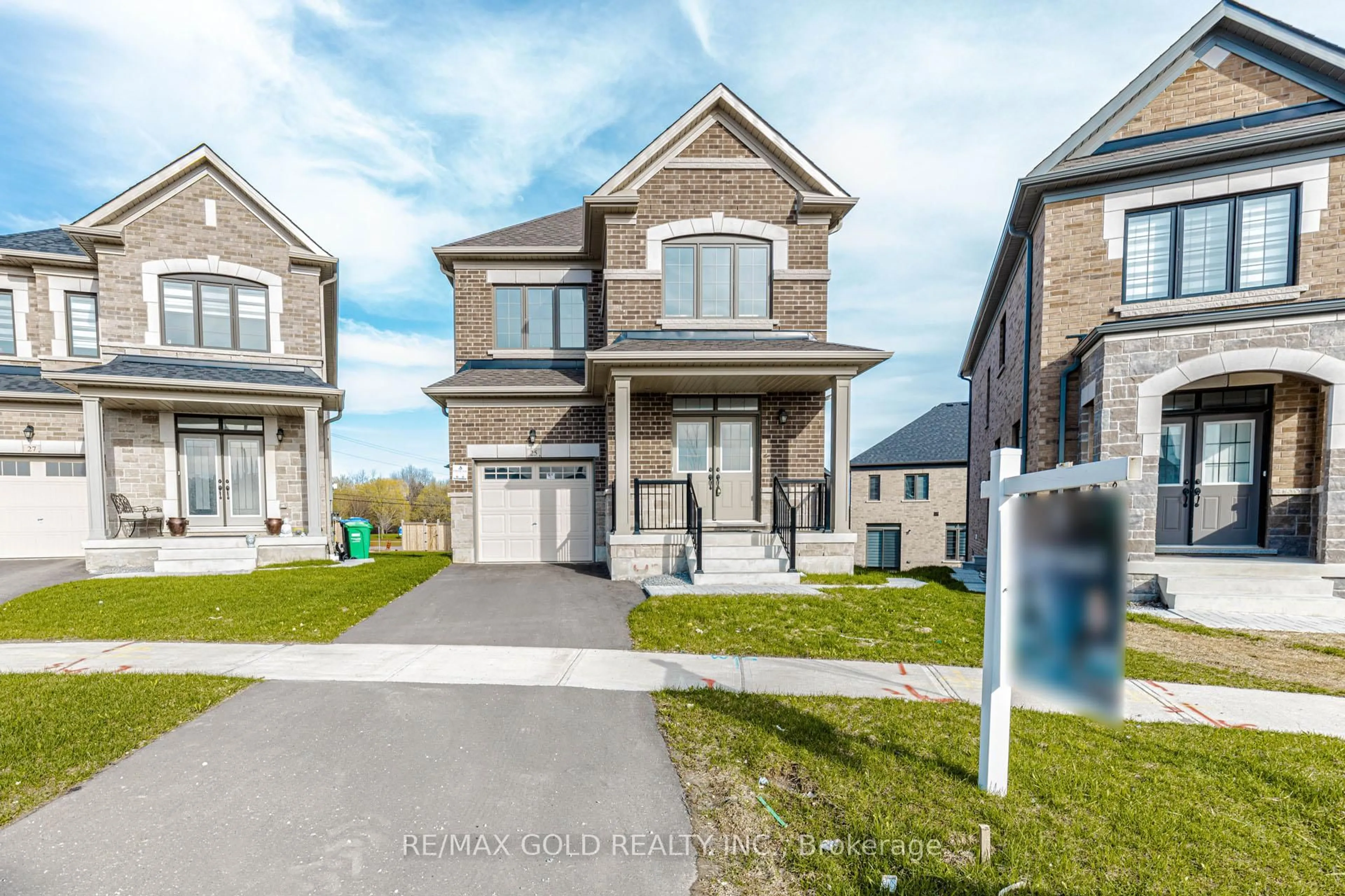 Home with brick exterior material, street for 25 Sapwood Cres, Brampton Ontario L6Z 0K8