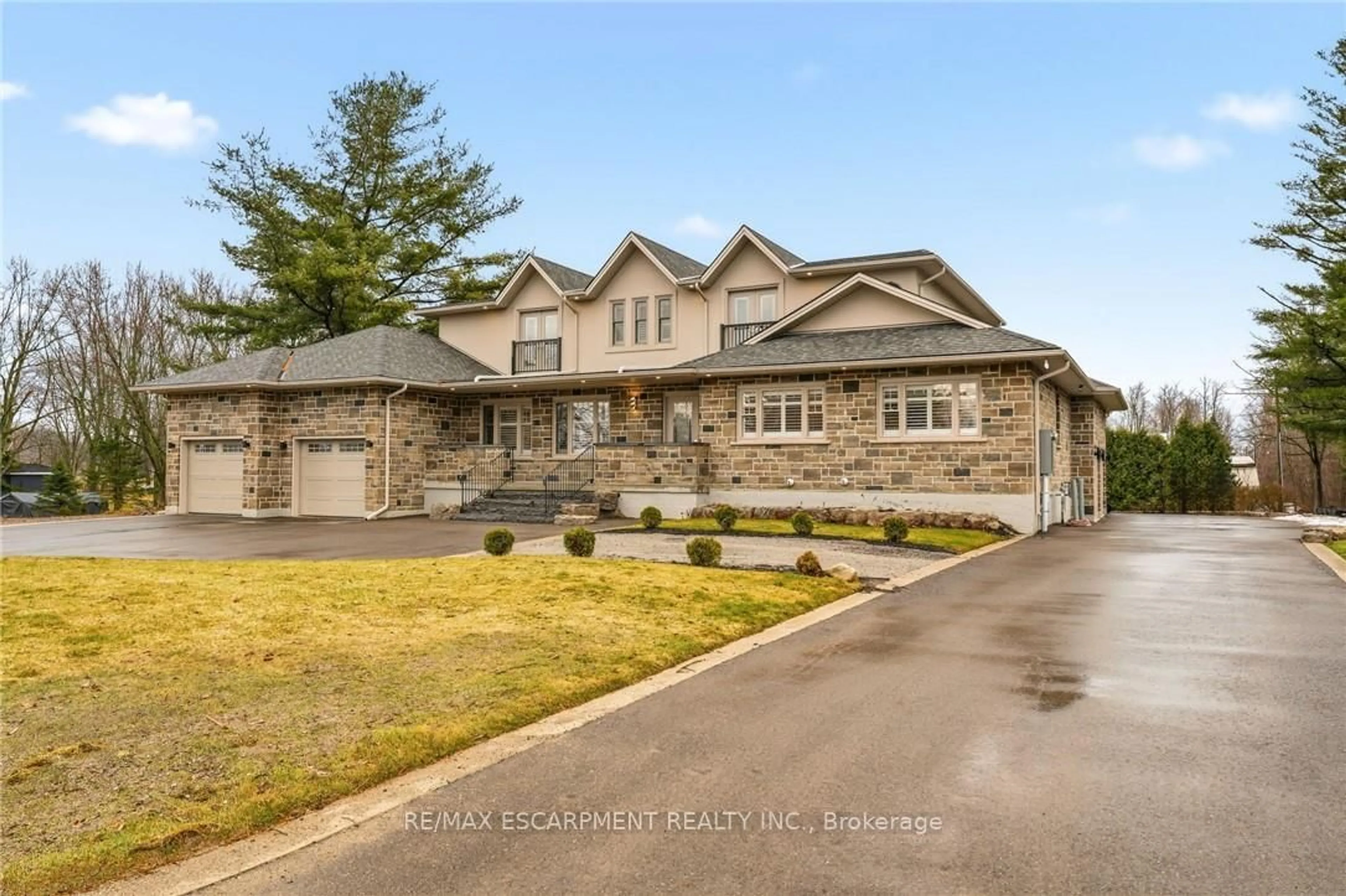 Home with brick exterior material, street for 1354 No 1 Side Rd, Burlington Ontario L7P 0R9