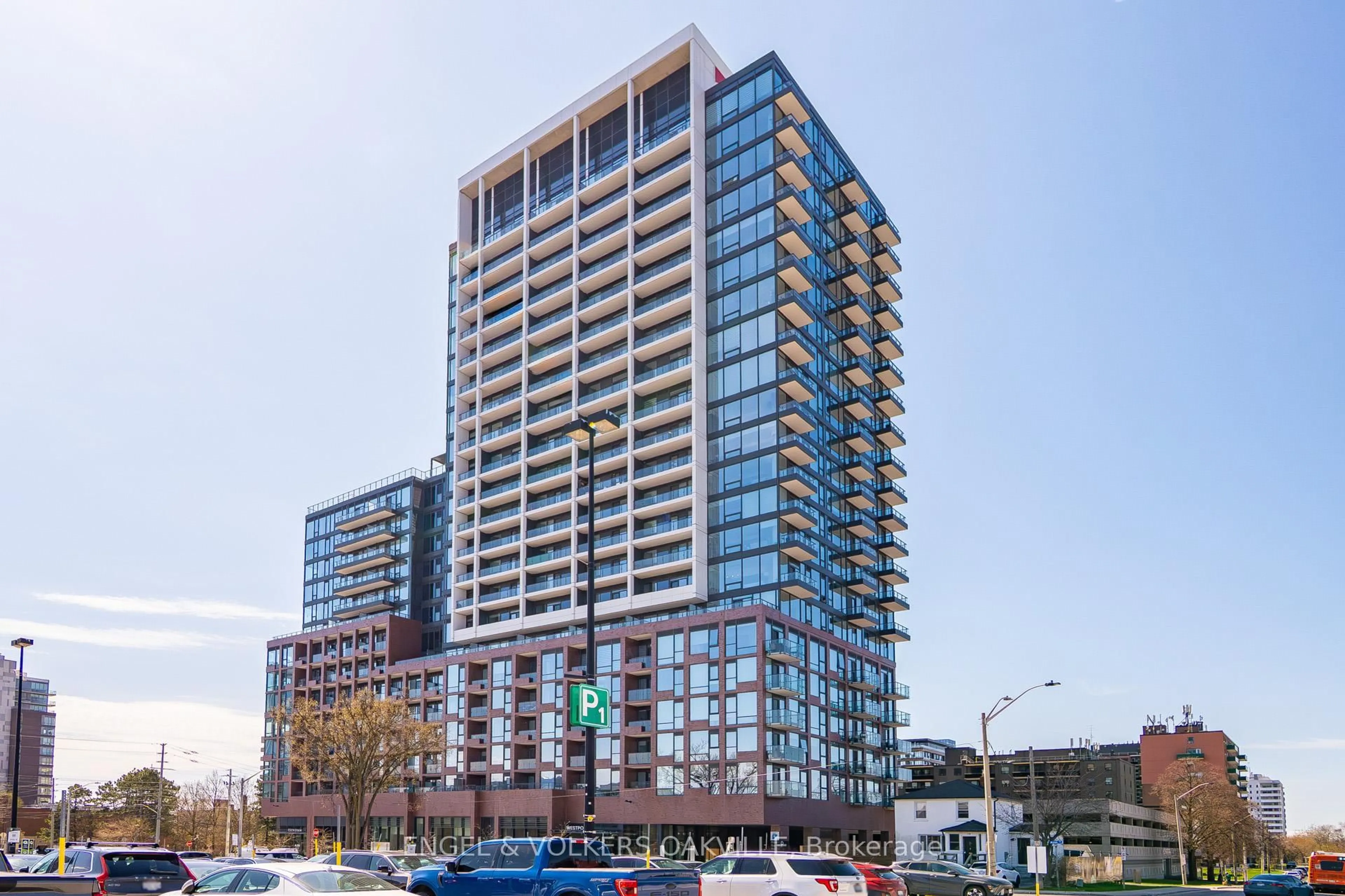 Unknown for 28 Ann St #418, Mississauga Ontario L5G 0E1