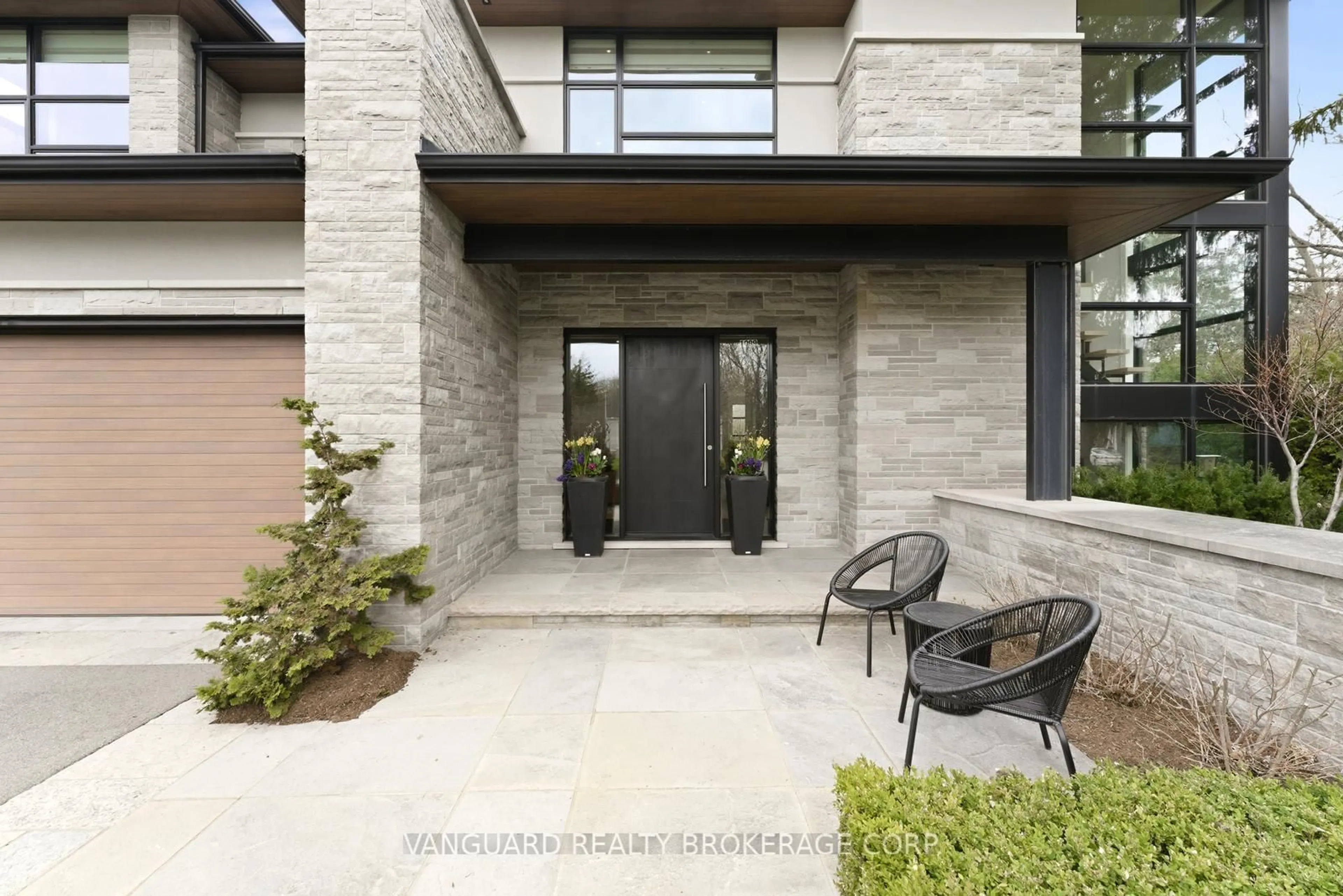 Unknown for 1099 Truman Ave, Oakville Ontario L6H 1Y9