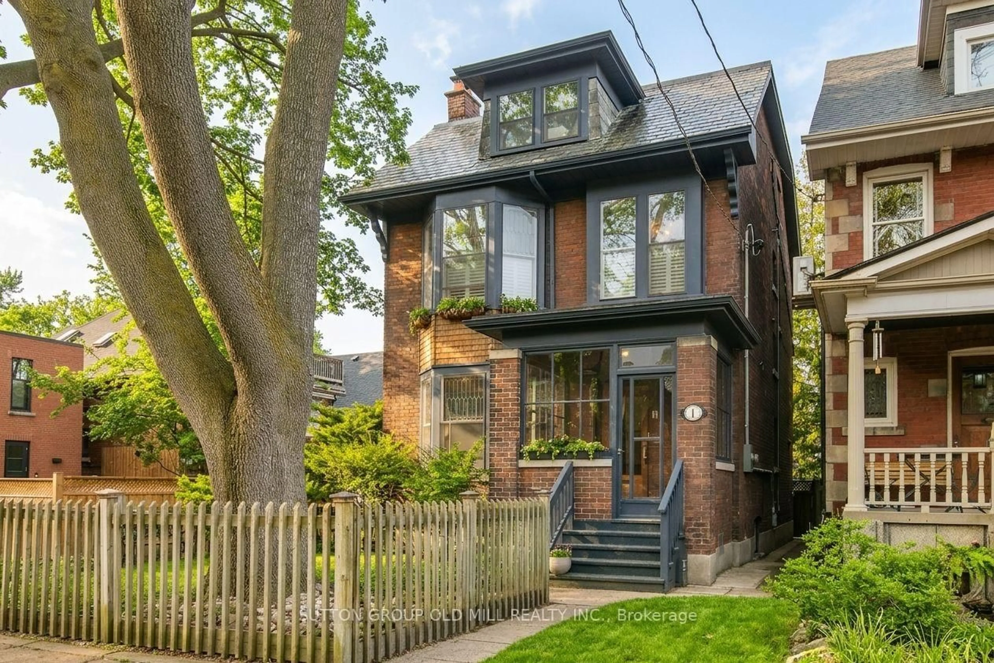 Home with brick exterior material, street for 1 Algonquin Ave, Toronto Ontario M6R 1K6