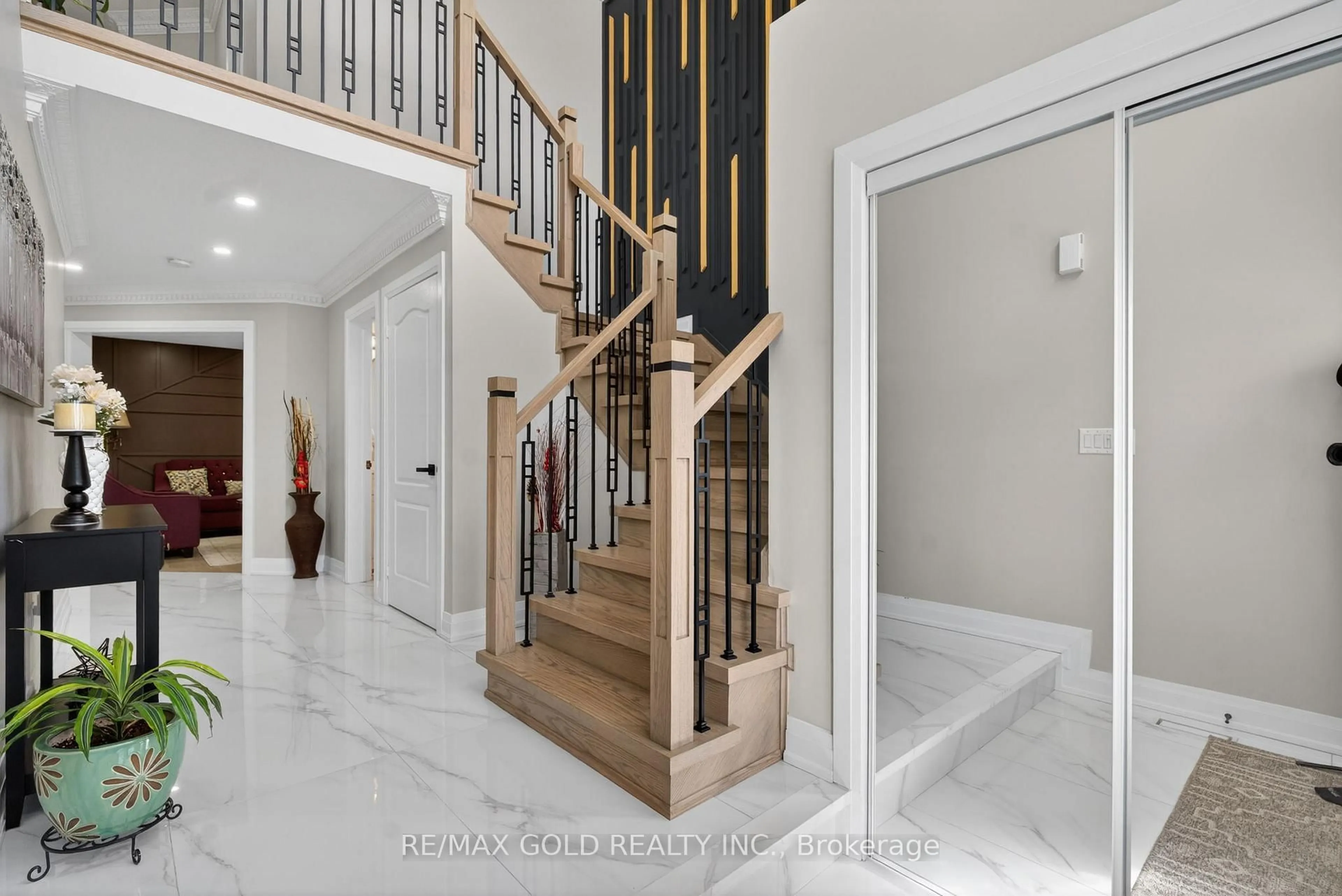 Unknown for 151 Brisdale Dr, Brampton Ontario L7A 2Y8