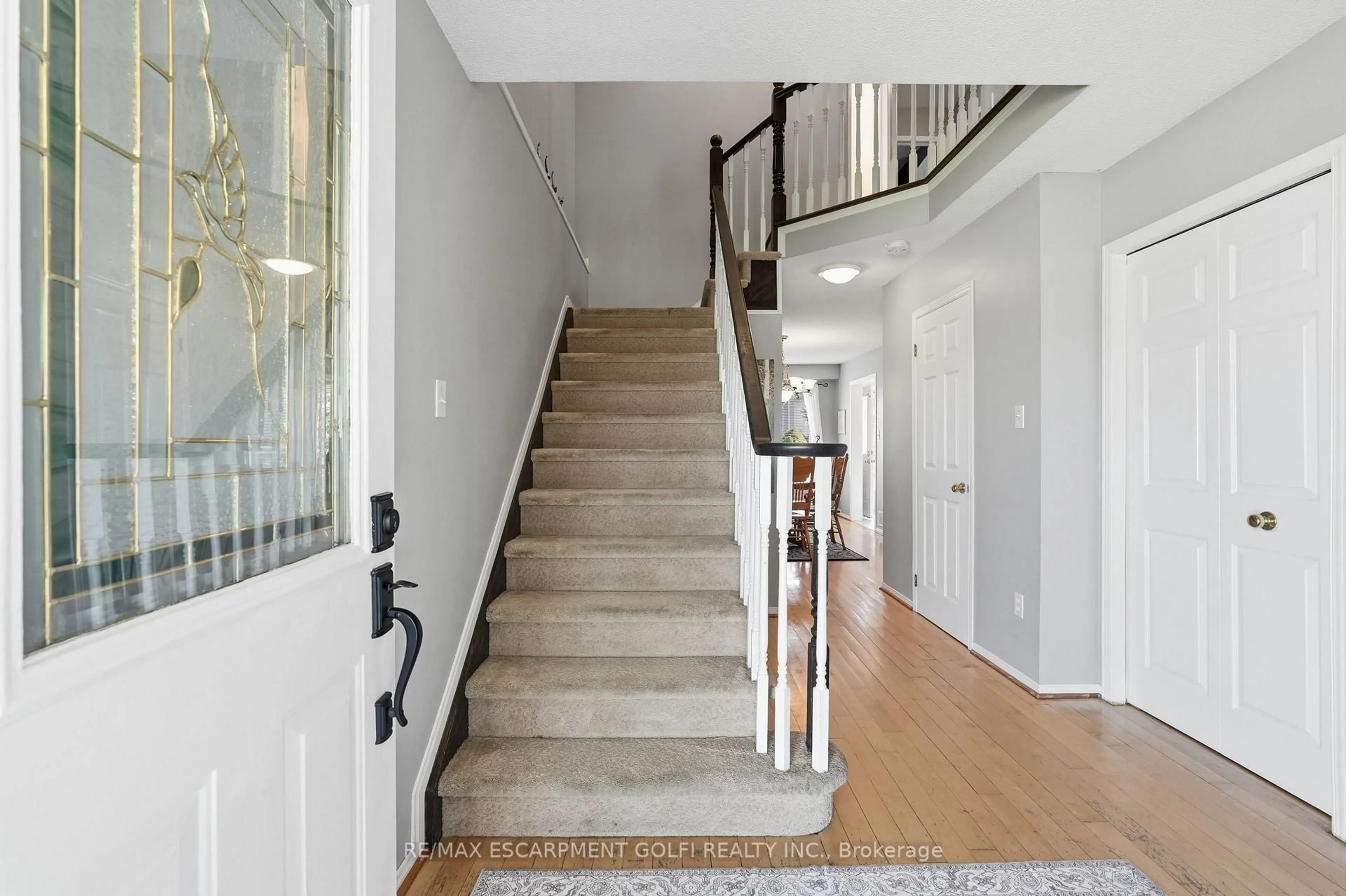 Unknown for 2951 ADDISON St, Burlington Ontario L7M 4K5