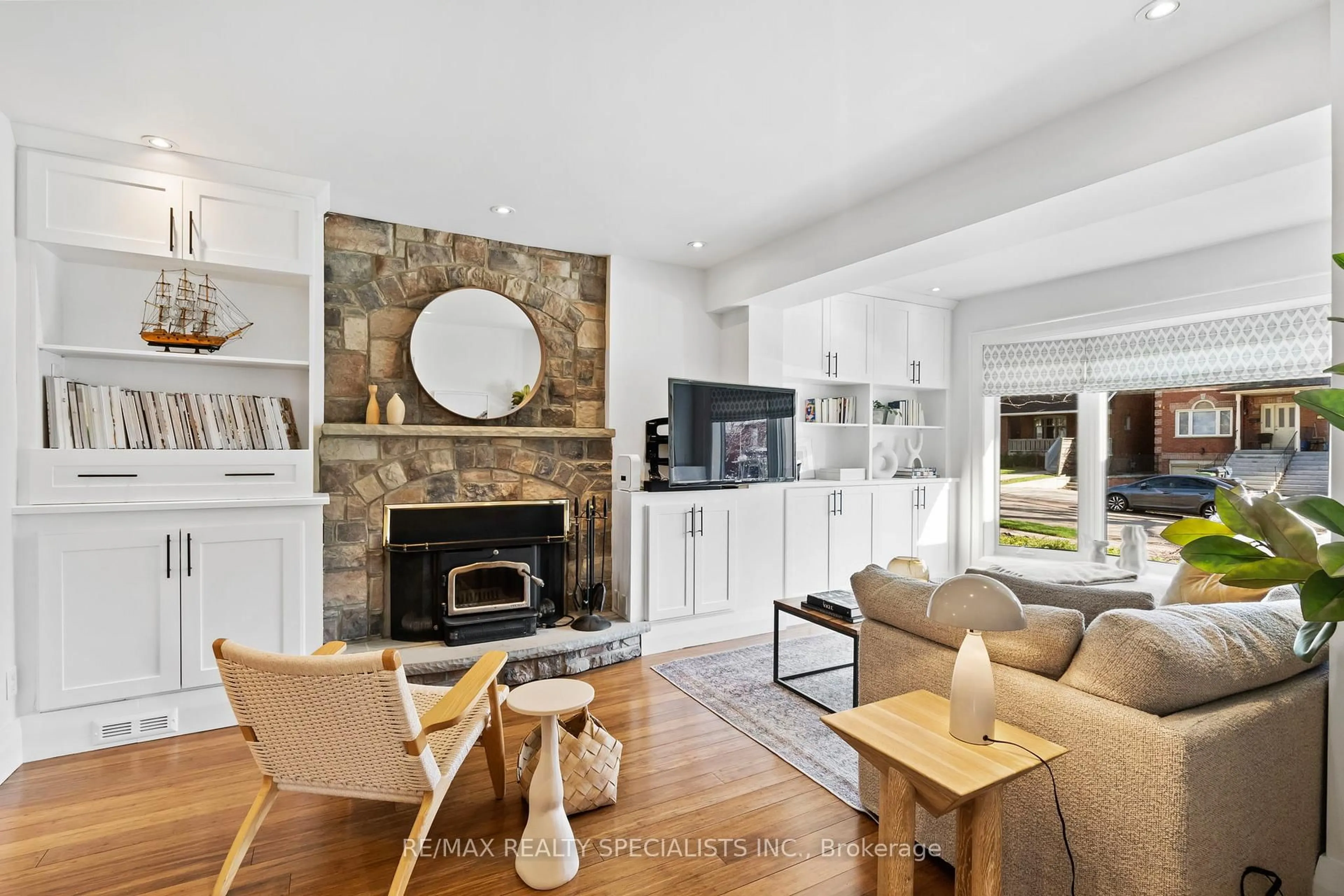 Living room with furniture, unknown for 50 Albert Ave, Toronto Ontario M8V 2L7