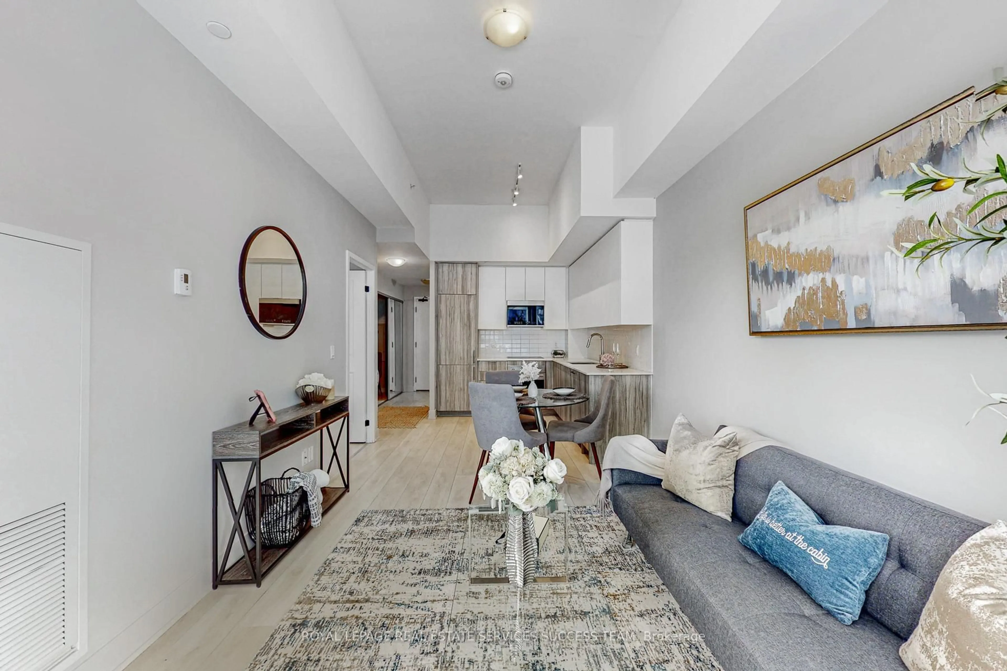 Living room with furniture, unknown for 2485 Taunton Rd #447, Oakville Ontario L6H 3R8