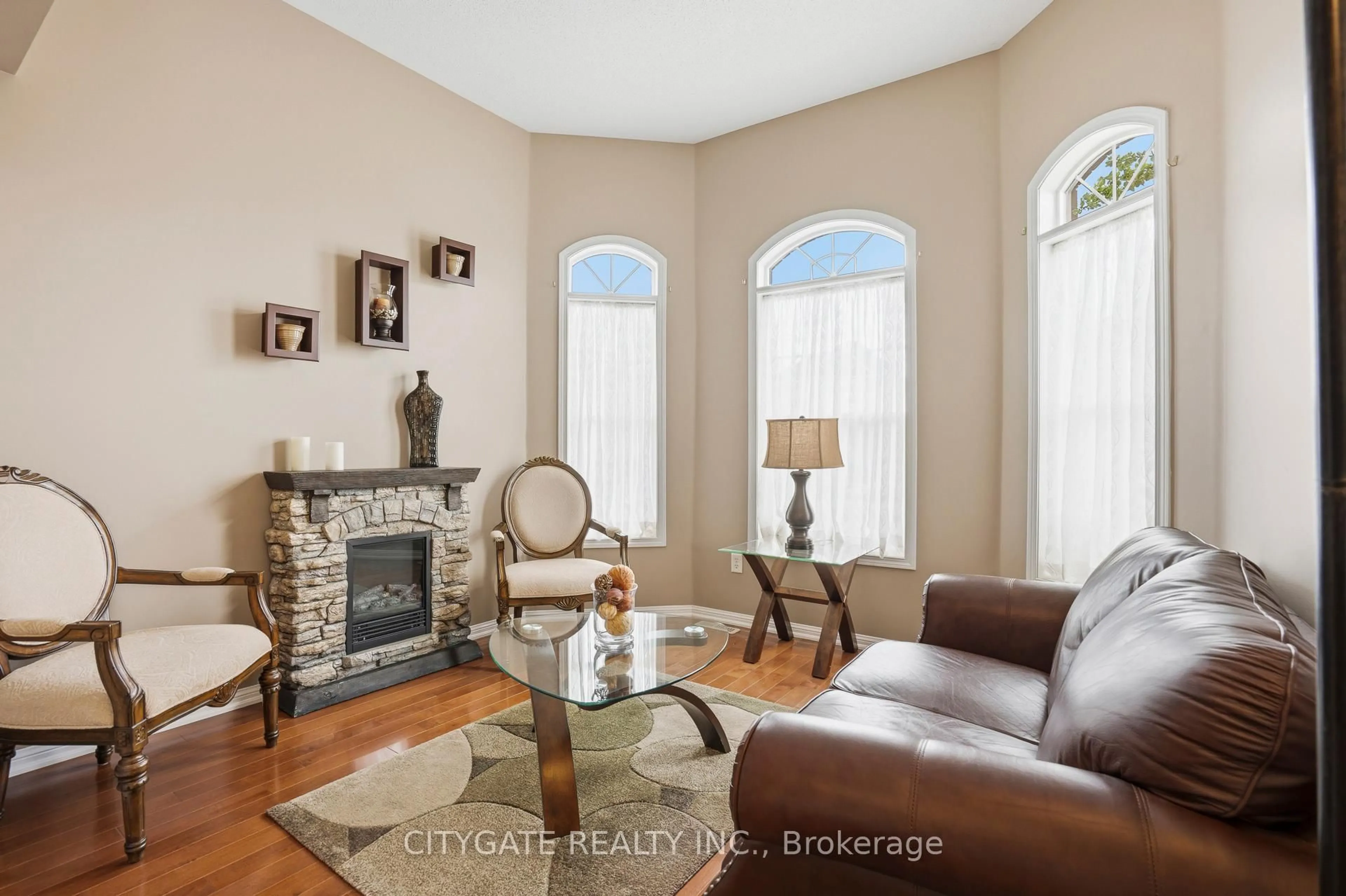 Living room with furniture, unknown for 1062 Ferguson Dr, Milton Ontario L9T 6V2