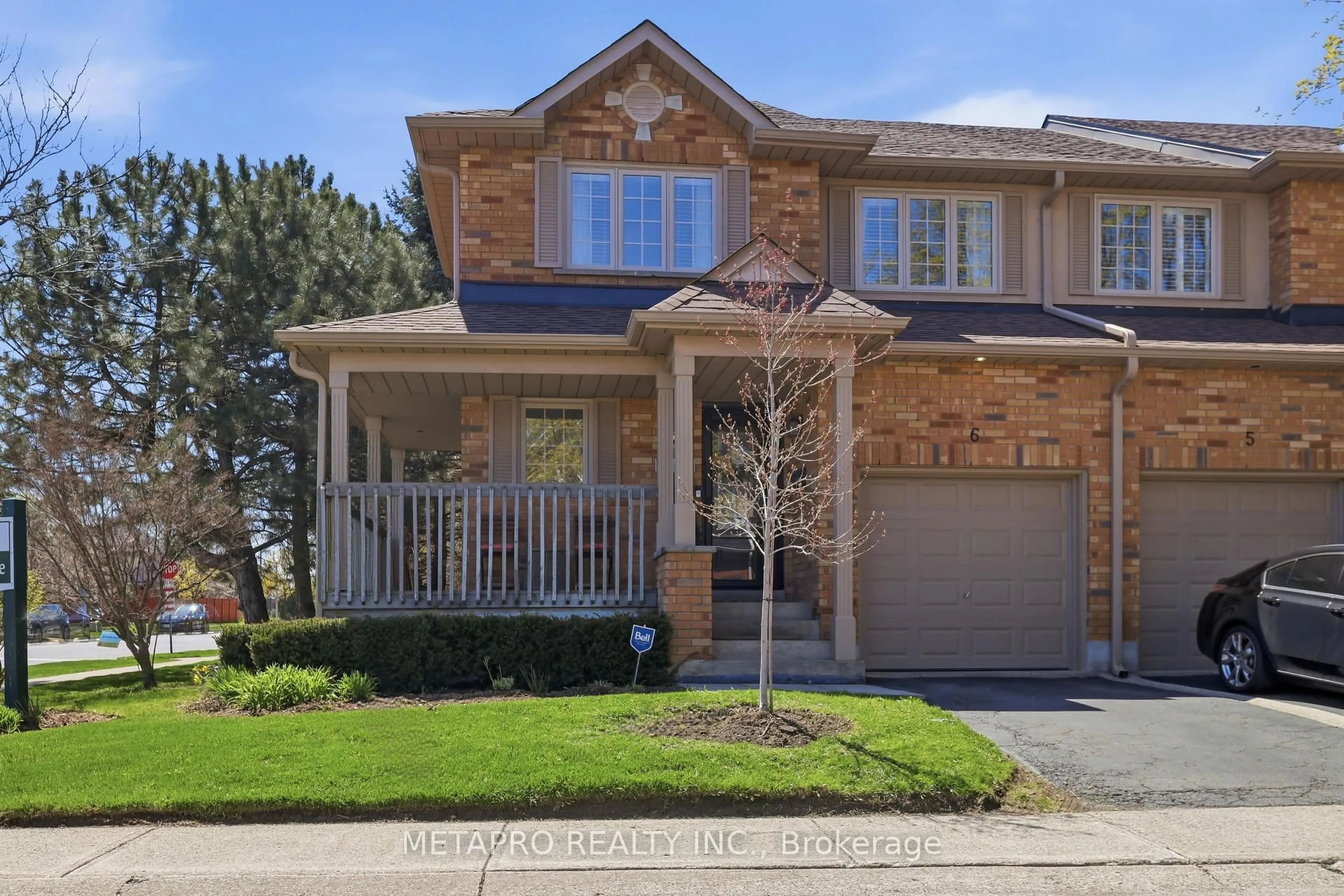 Home with brick exterior material, street for 2880 Headon Forest Dr #6, Burlington Ontario L7M 4H2