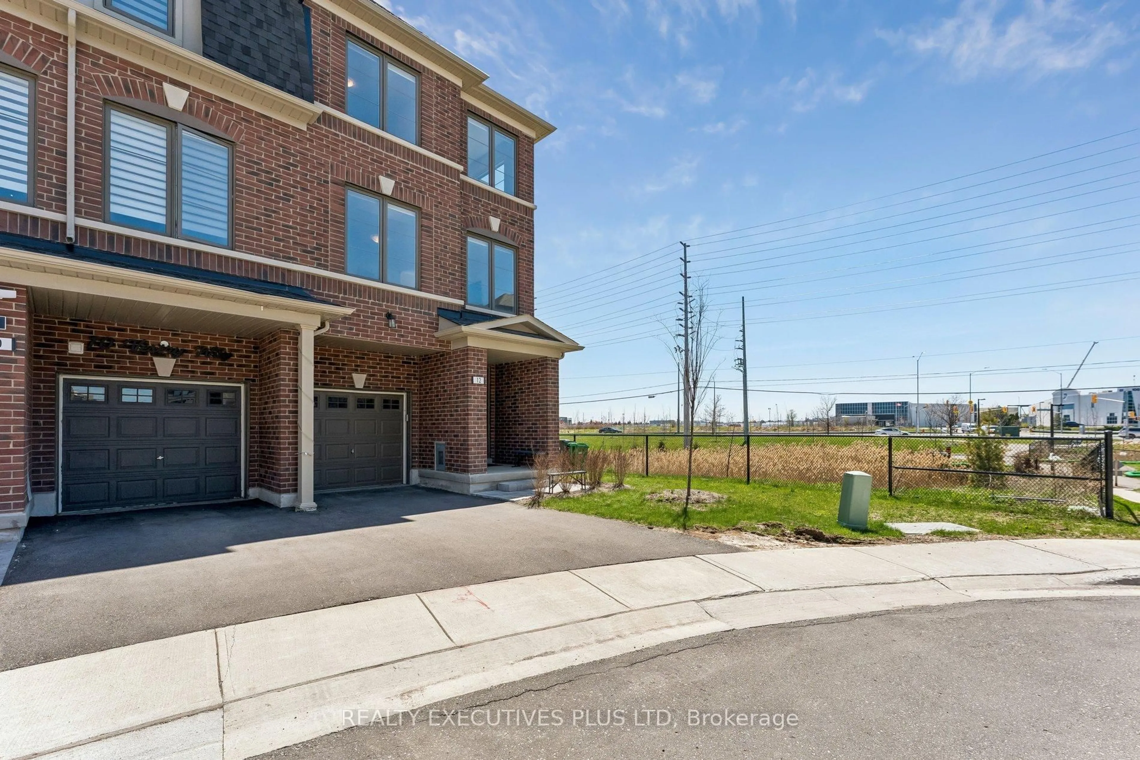 Unknown for 12 Vestry Way, Brampton Ontario L6P 4N8