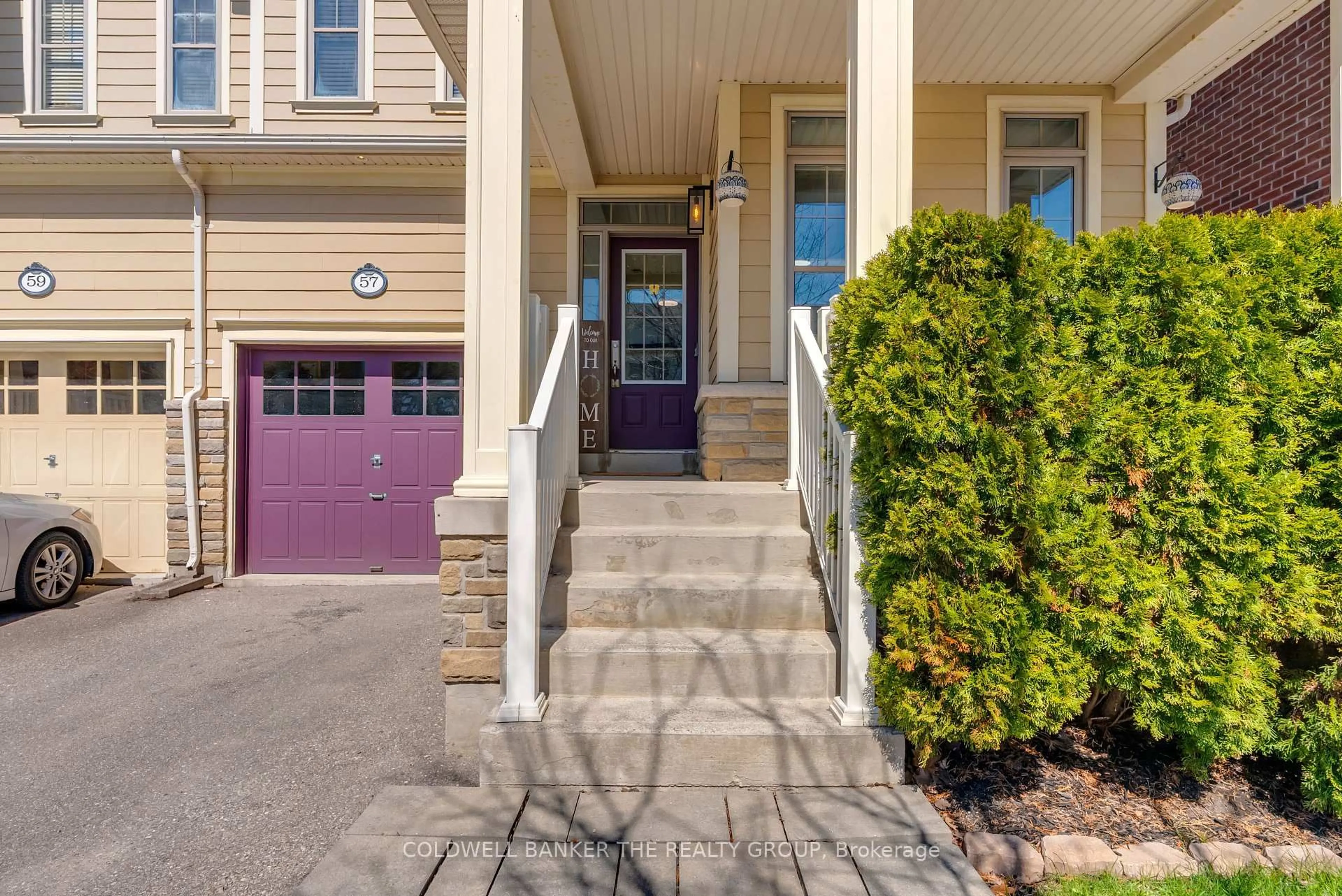Indoor entryway for 57 Forbes Terr, Milton Ontario L9T 3X3