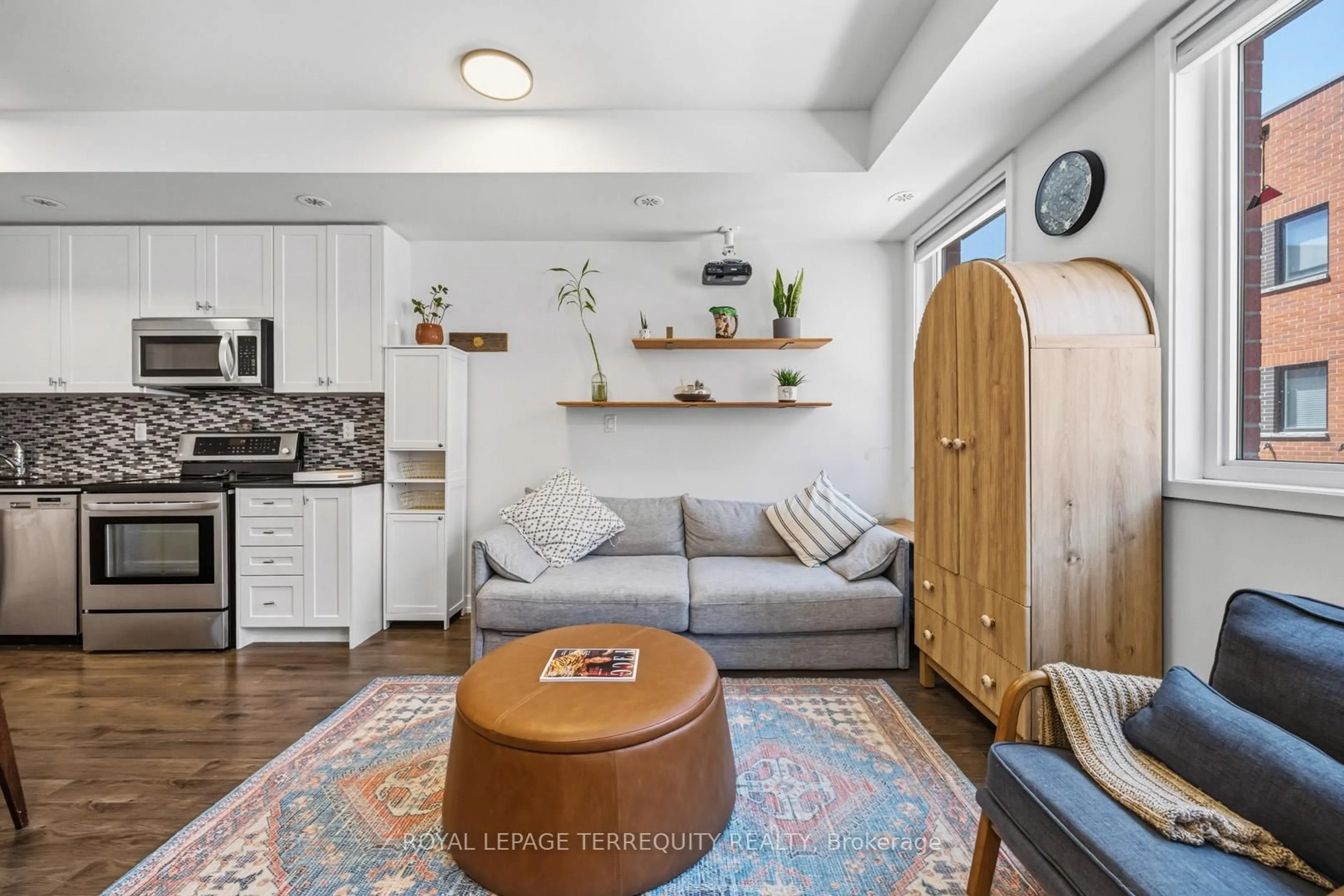 Living room with furniture, unknown for 869 Wilson Ave #43, Toronto Ontario M3K 0A4