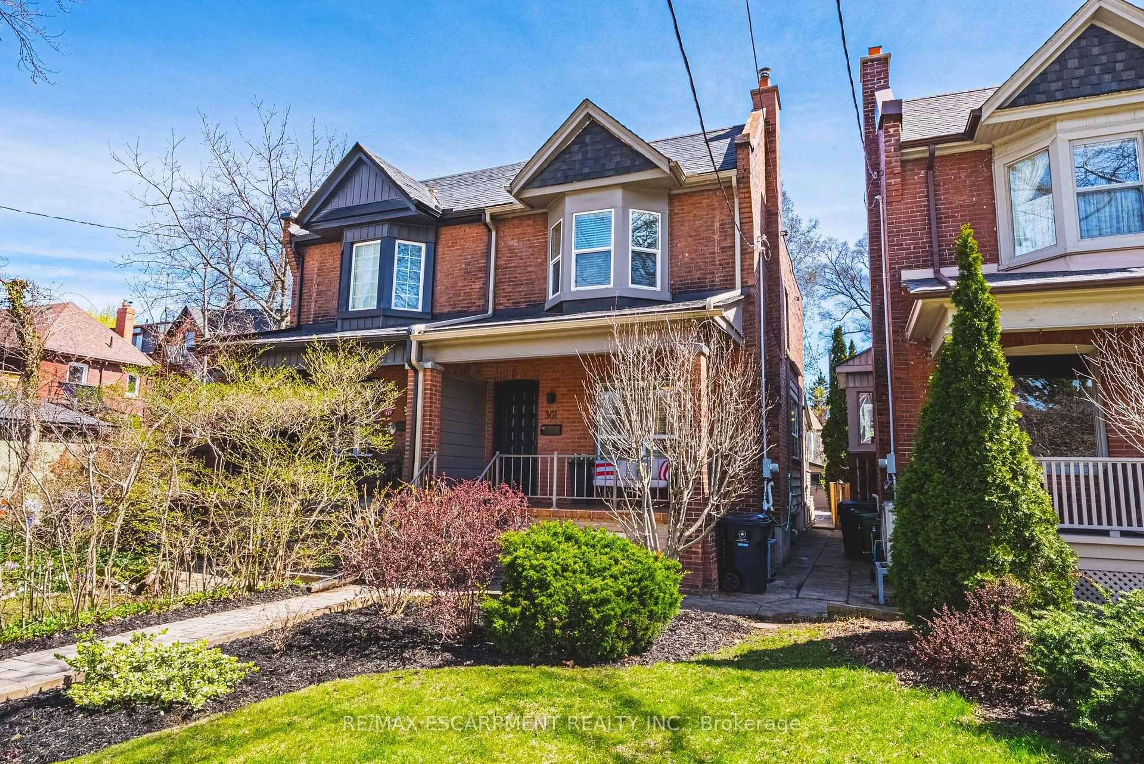 Home with brick exterior material, street for 301 Evelyn Ave, Toronto Ontario M6P 2Z8