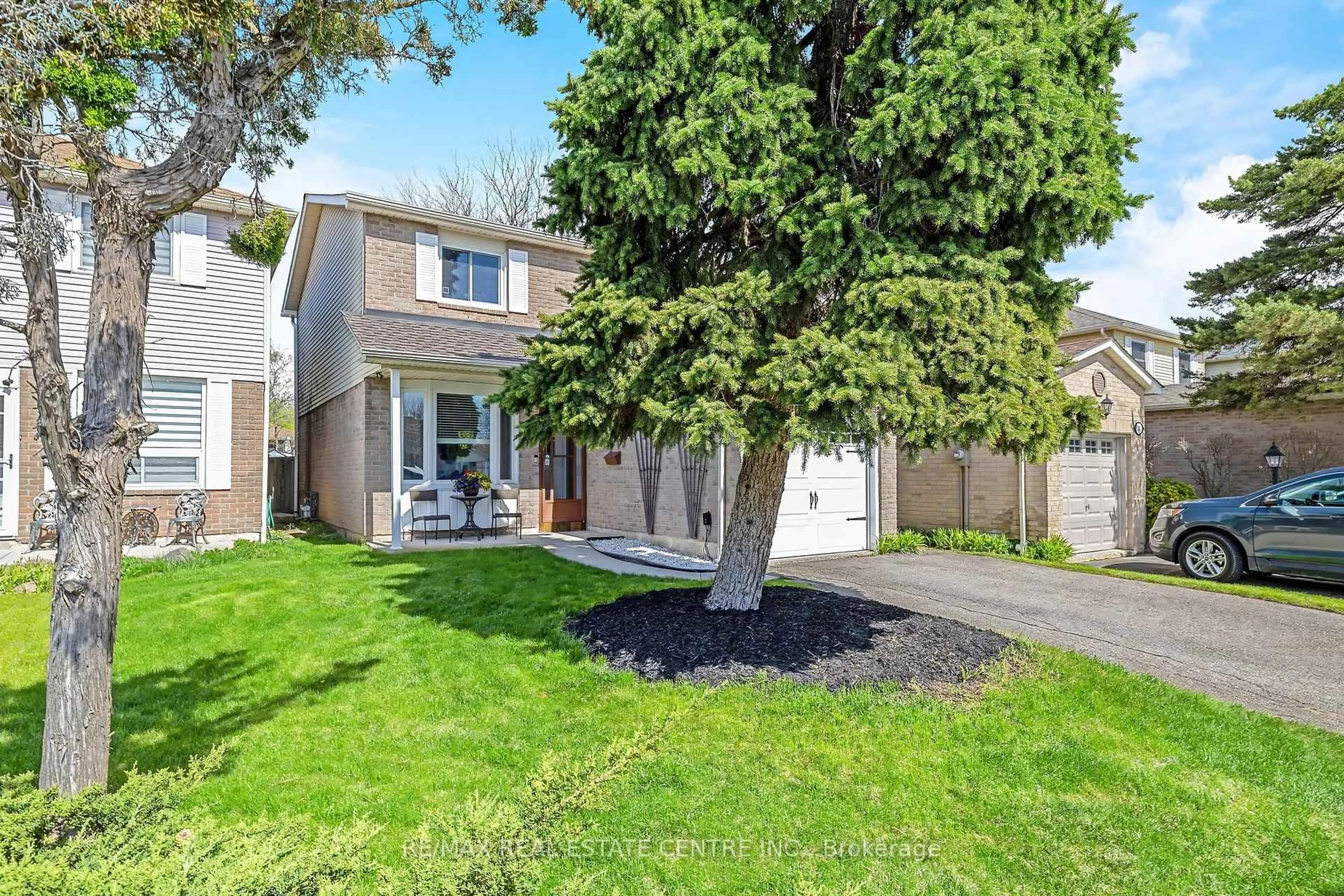 Unknown for 3145 Mccarron Cres, Mississauga Ontario L5N 3H4