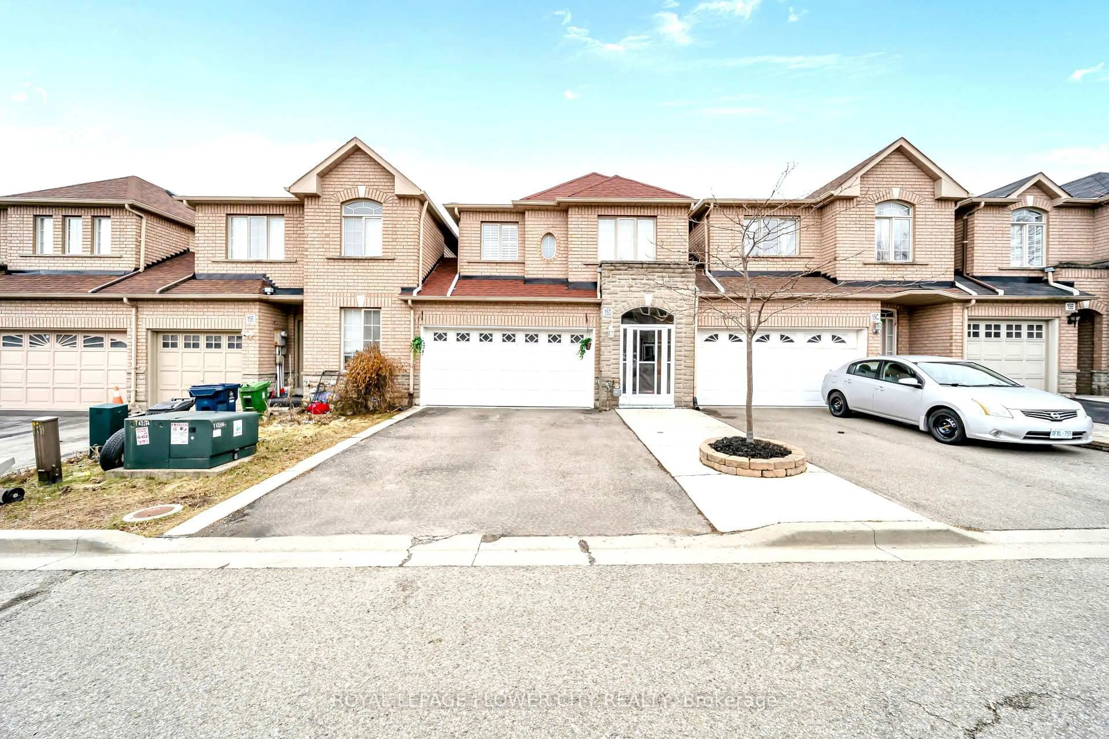 Unknown for 15D View Green Cres, Toronto Ontario M9W 7E1