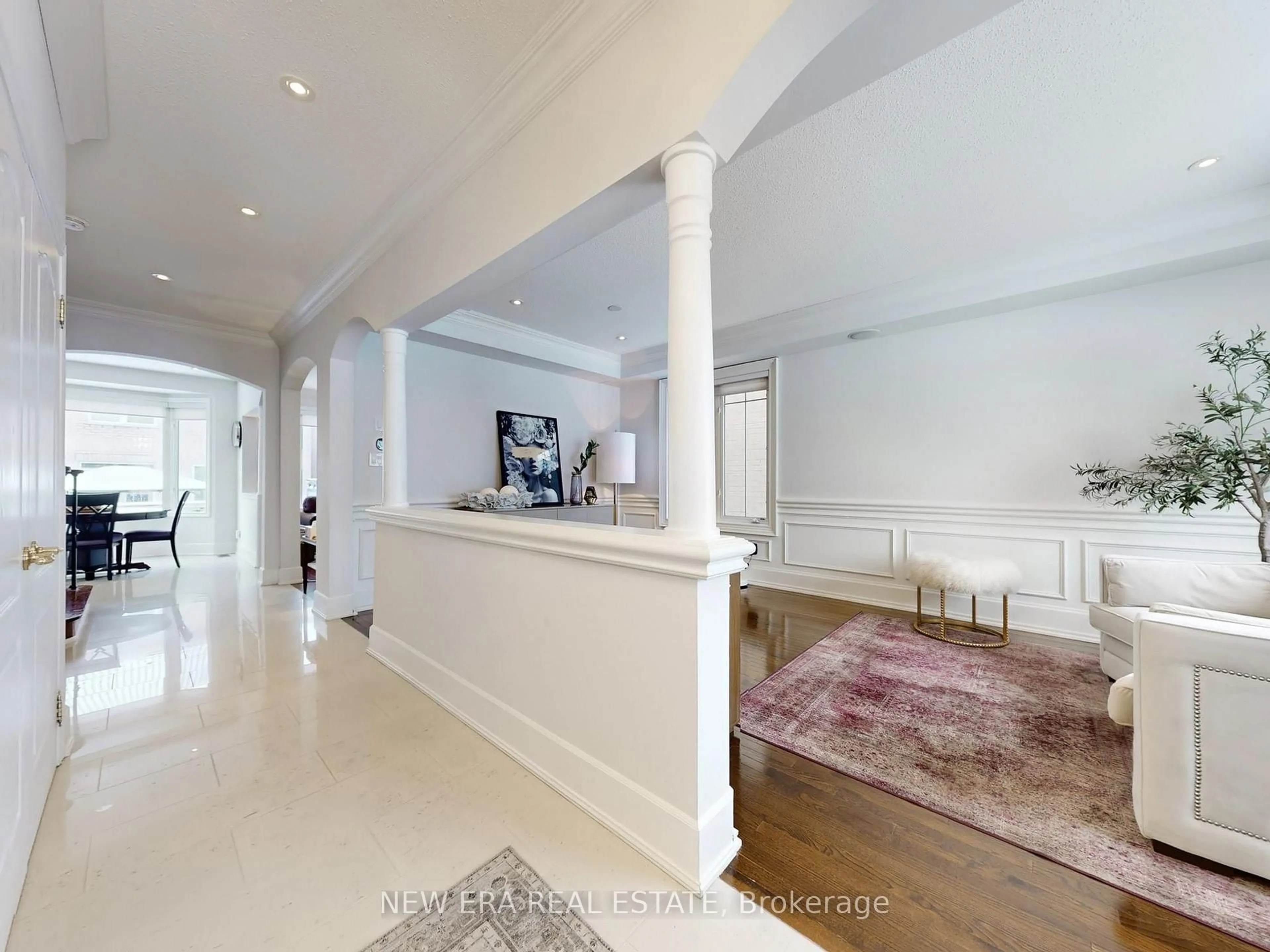 Indoor foyer for 57 Hawkridge Tr, Brampton Ontario L6P 2T6
