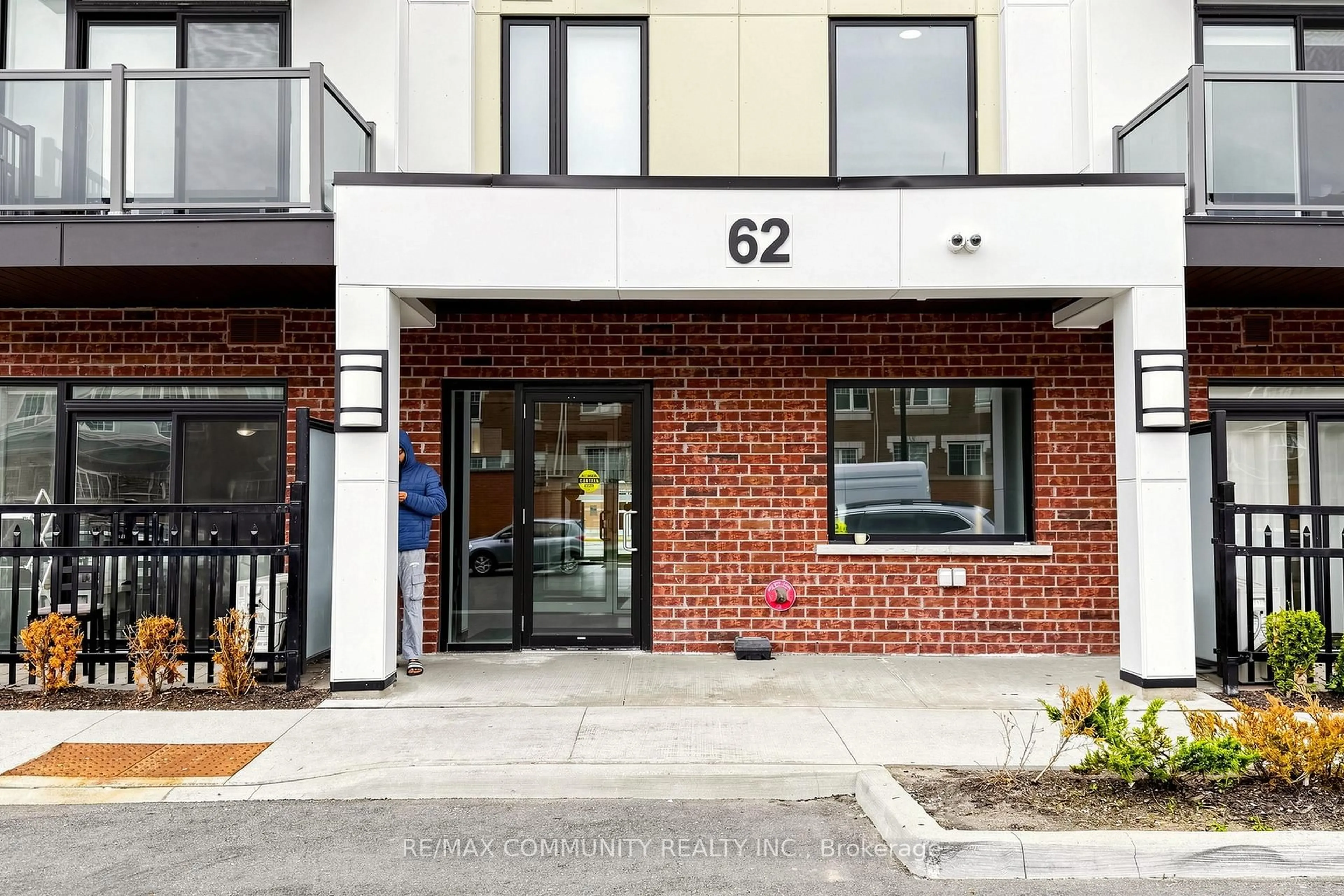 Unknown for 62 Sky Harbour Dr #315, Brampton Ontario L6Y 0C1