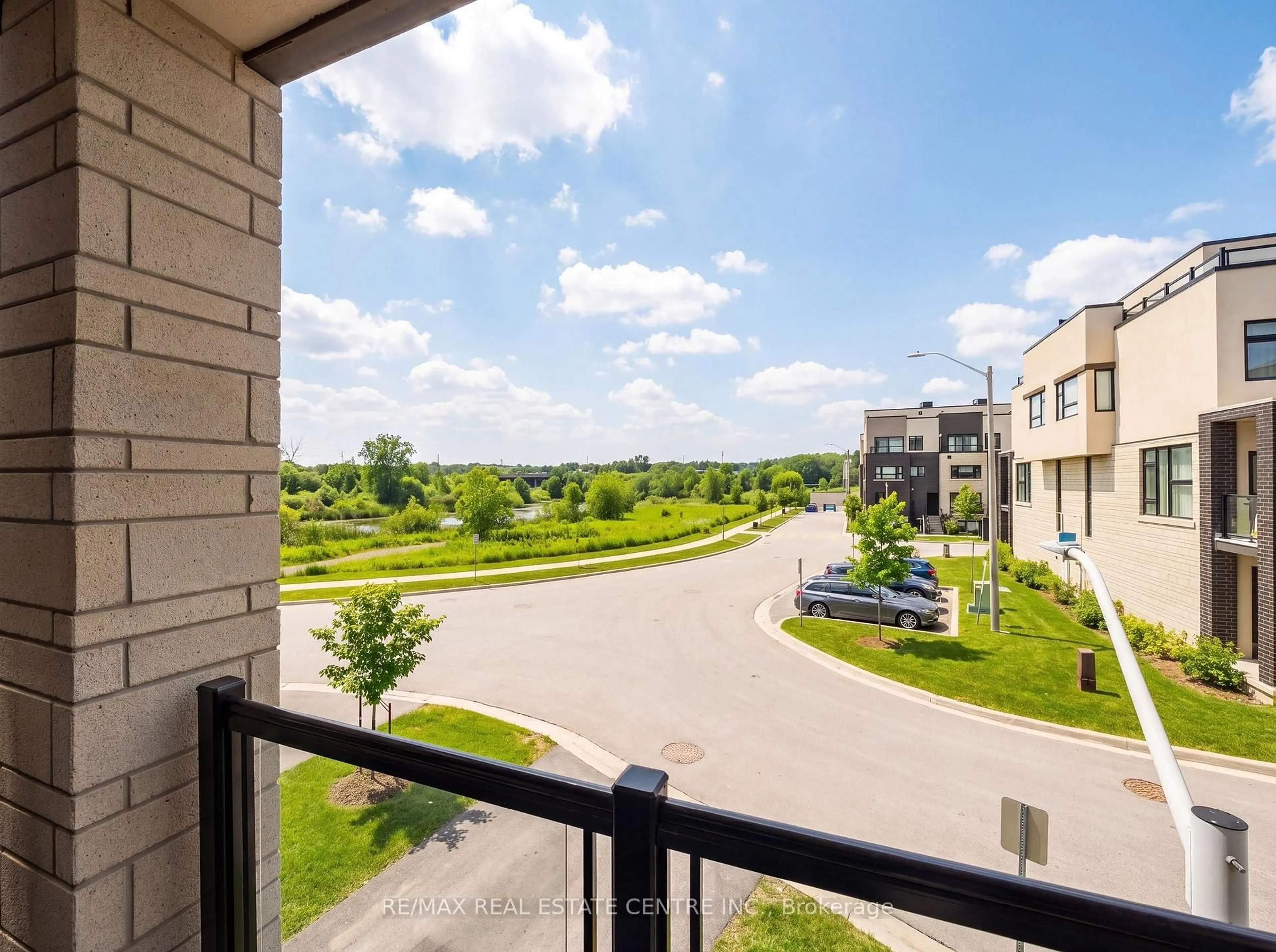 Balcony in the apartment, city buildings view from balcony for 1121 Cooke Blvd #28, Burlington Ontario L7T 0C3