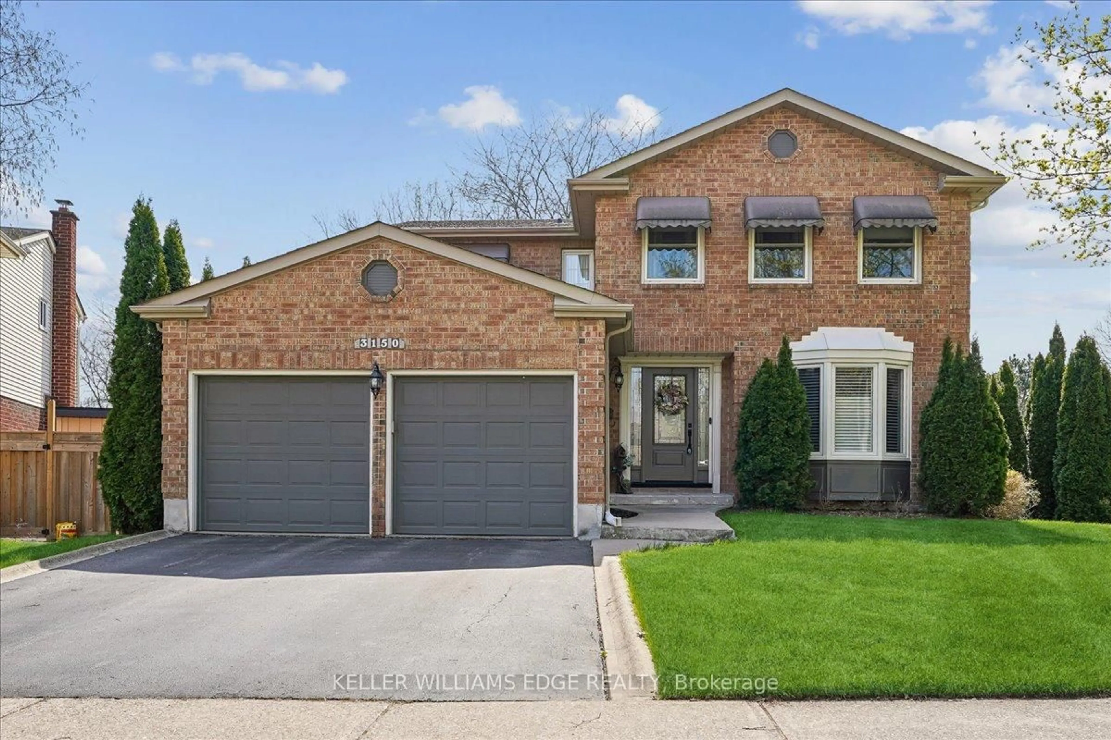 Home with brick exterior material, street for 3150 Trailwood Dr, Burlington Ontario L7M 2Z8